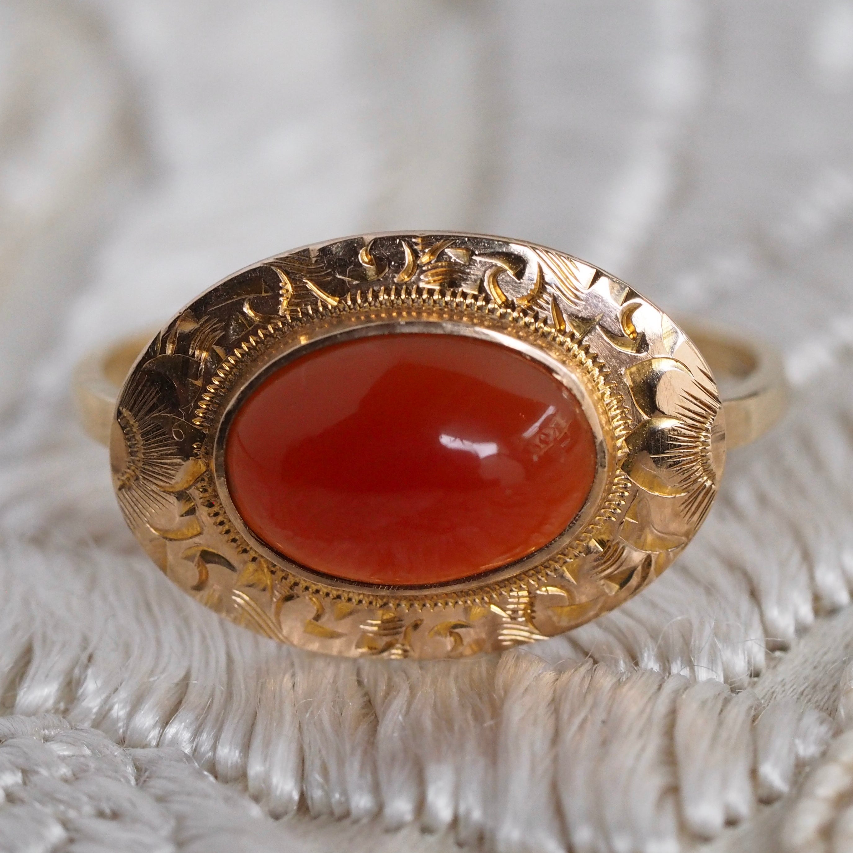 Antique Victorian 14k Gold Carnelian East West Ring