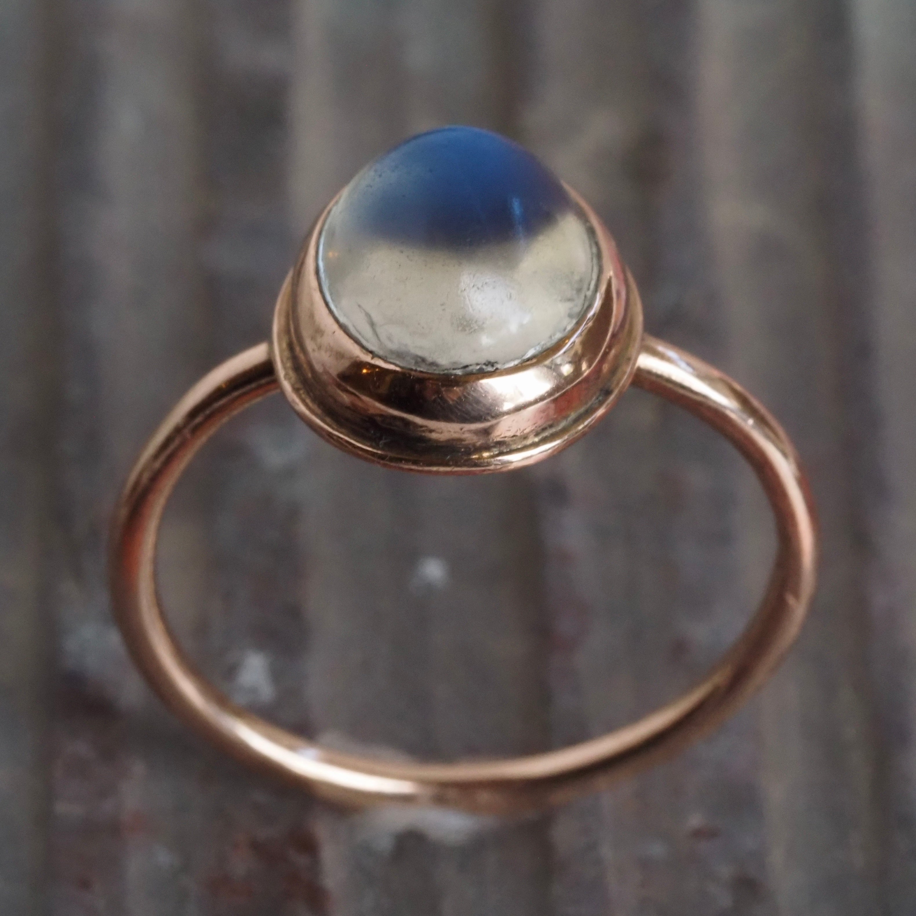 Vintage English 9k Gold Moonstone Ring