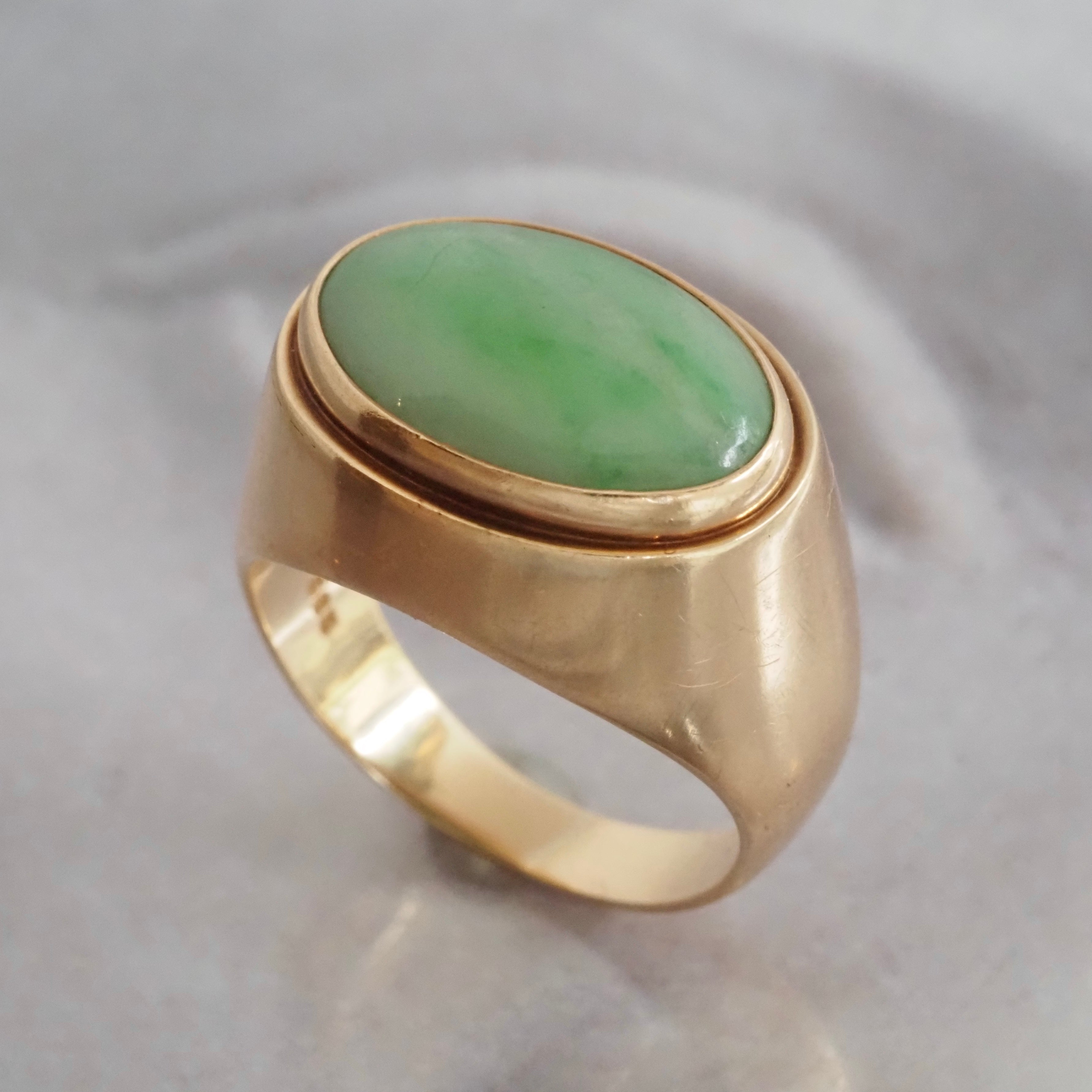Vintage Mid Century 14k Gold Jadeite Bezel Set Ring