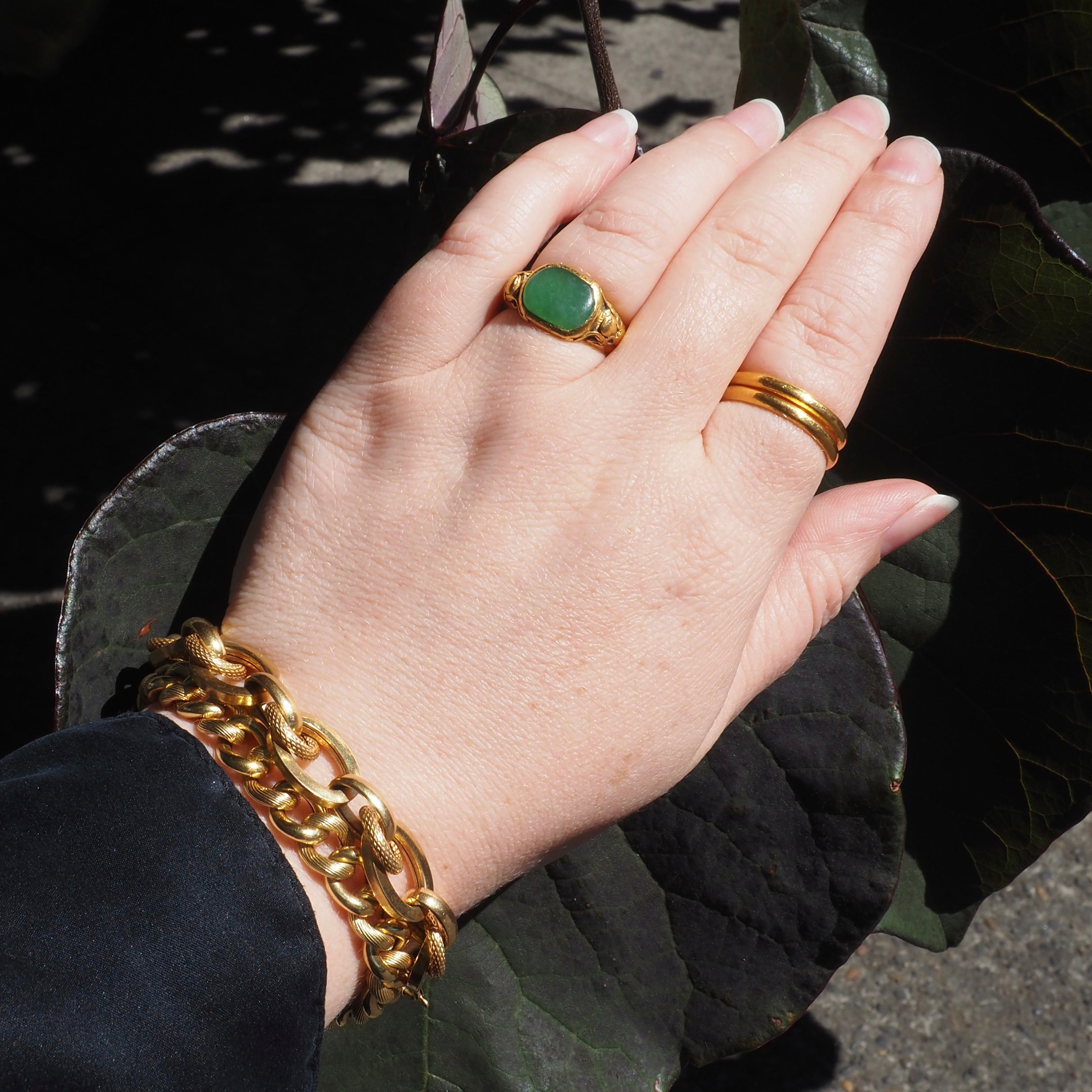 Antique Chinese 24k Gold Jadeite Moth Ring
