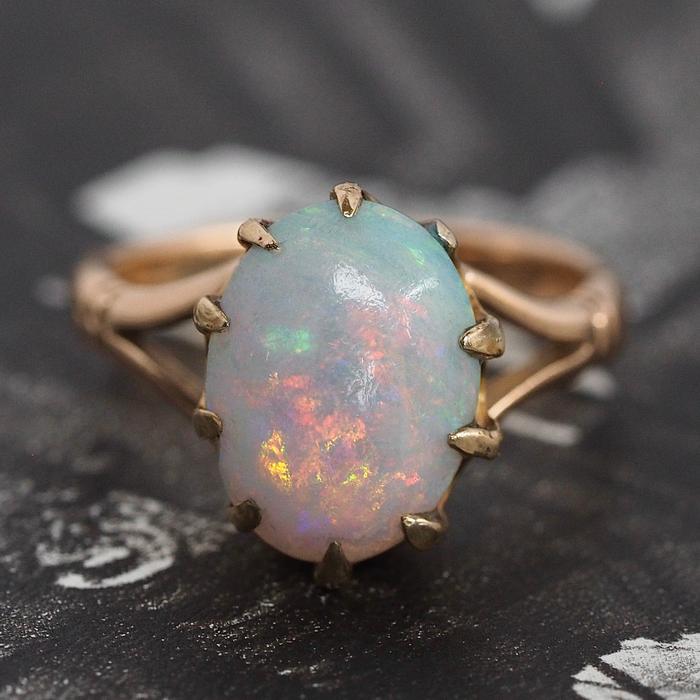 Antique Victorian English 9k Gold Opal Ring