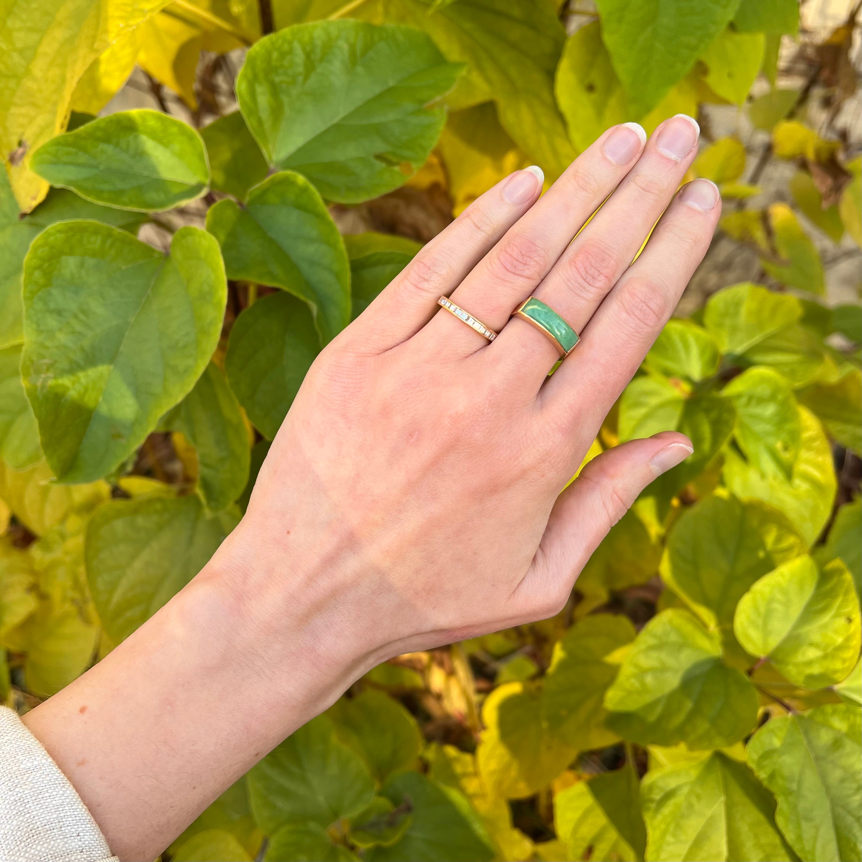 Vintage Jade Saddle 14k Gold Ring