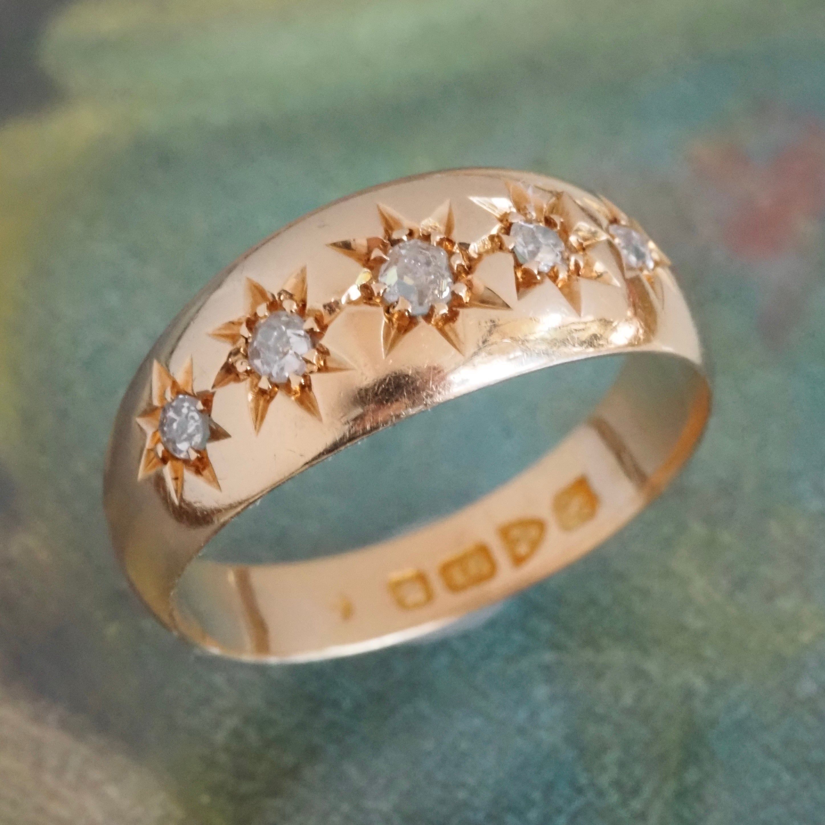 Antique c. 1913 English 18k Gold Starburst Five Diamond Ring