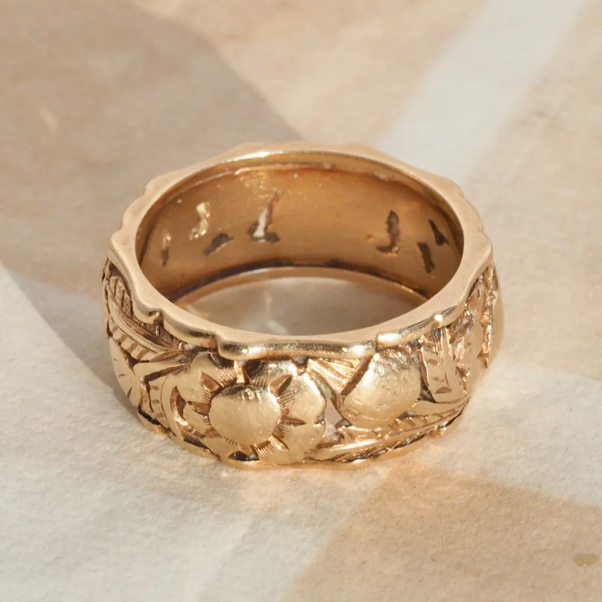 Antique Edwardian 14k Gold Floral Wide Band
