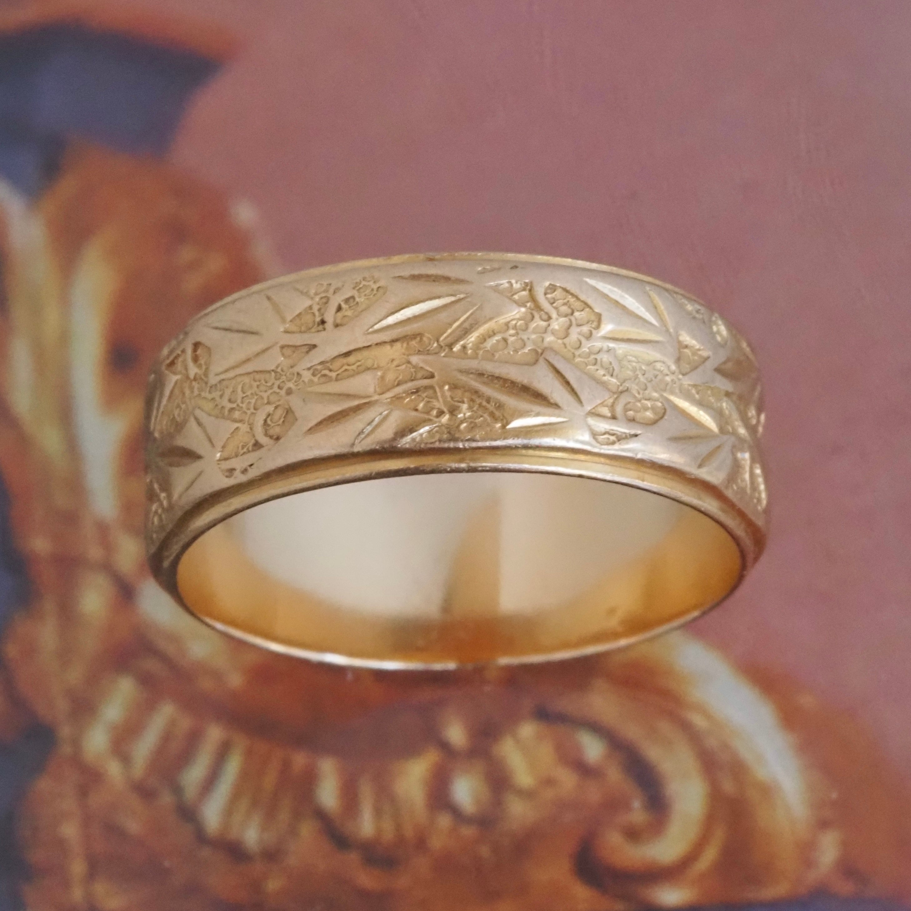 Antique French 18k Gold Ivy Band