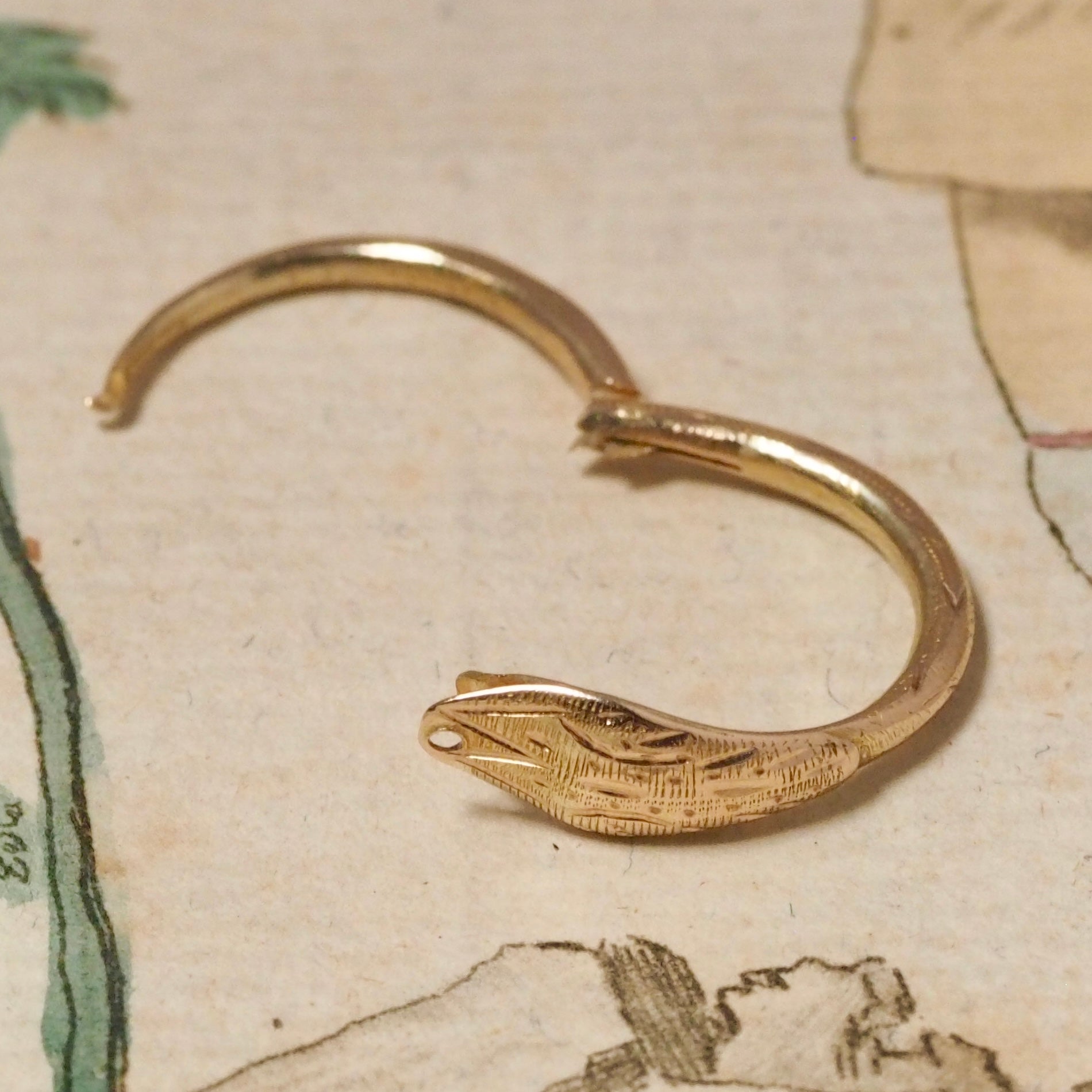 Vintage 14k Gold Ouroboros Hoops
