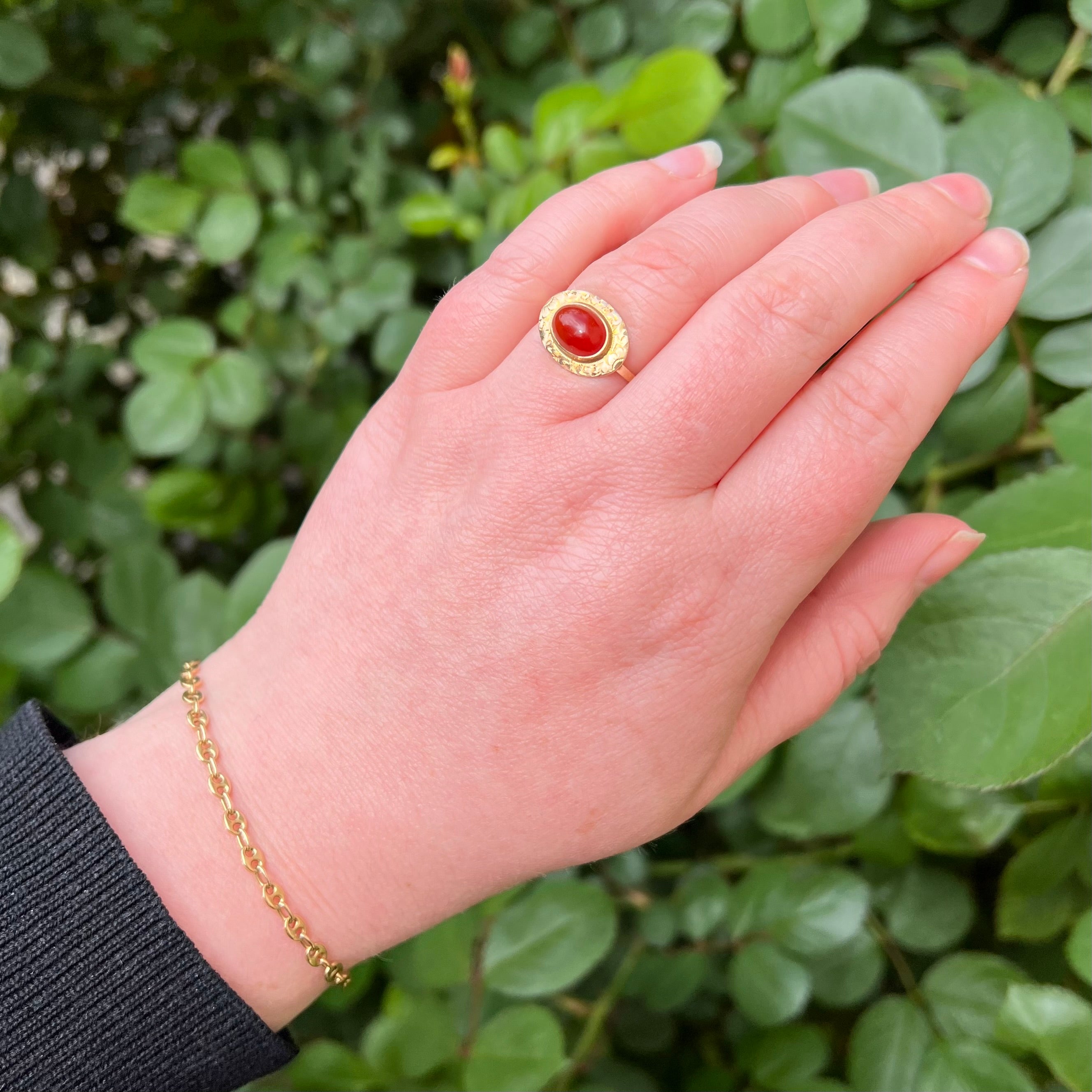 Antique Victorian 14k Gold Carnelian East West Ring