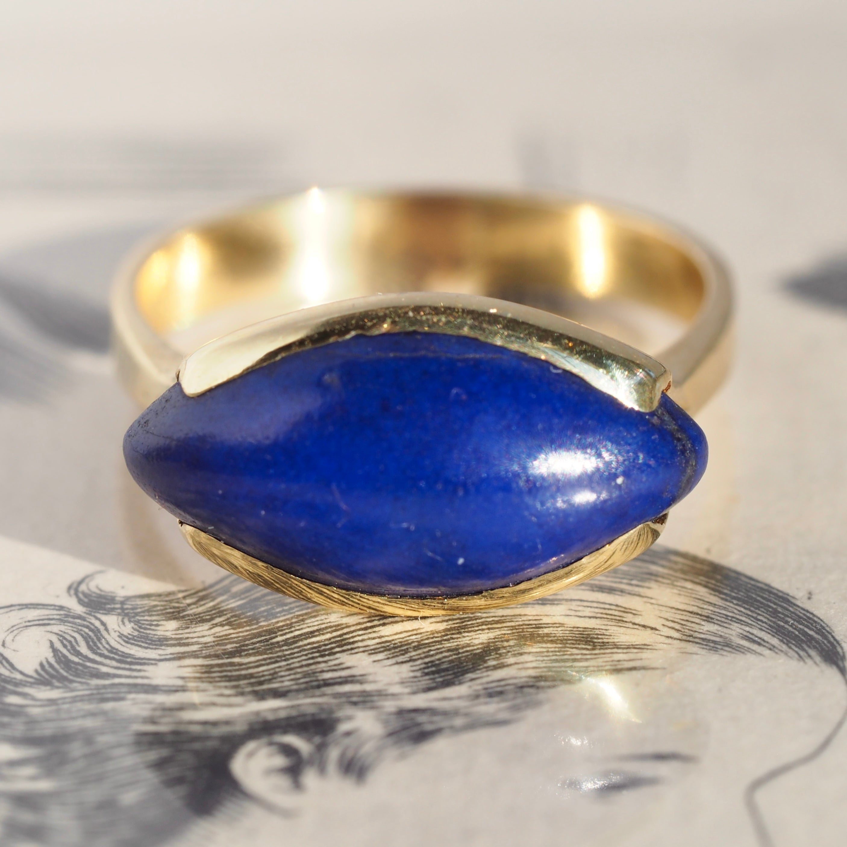 Vintage Modernist 18k Gold Marquise Lapis Ring