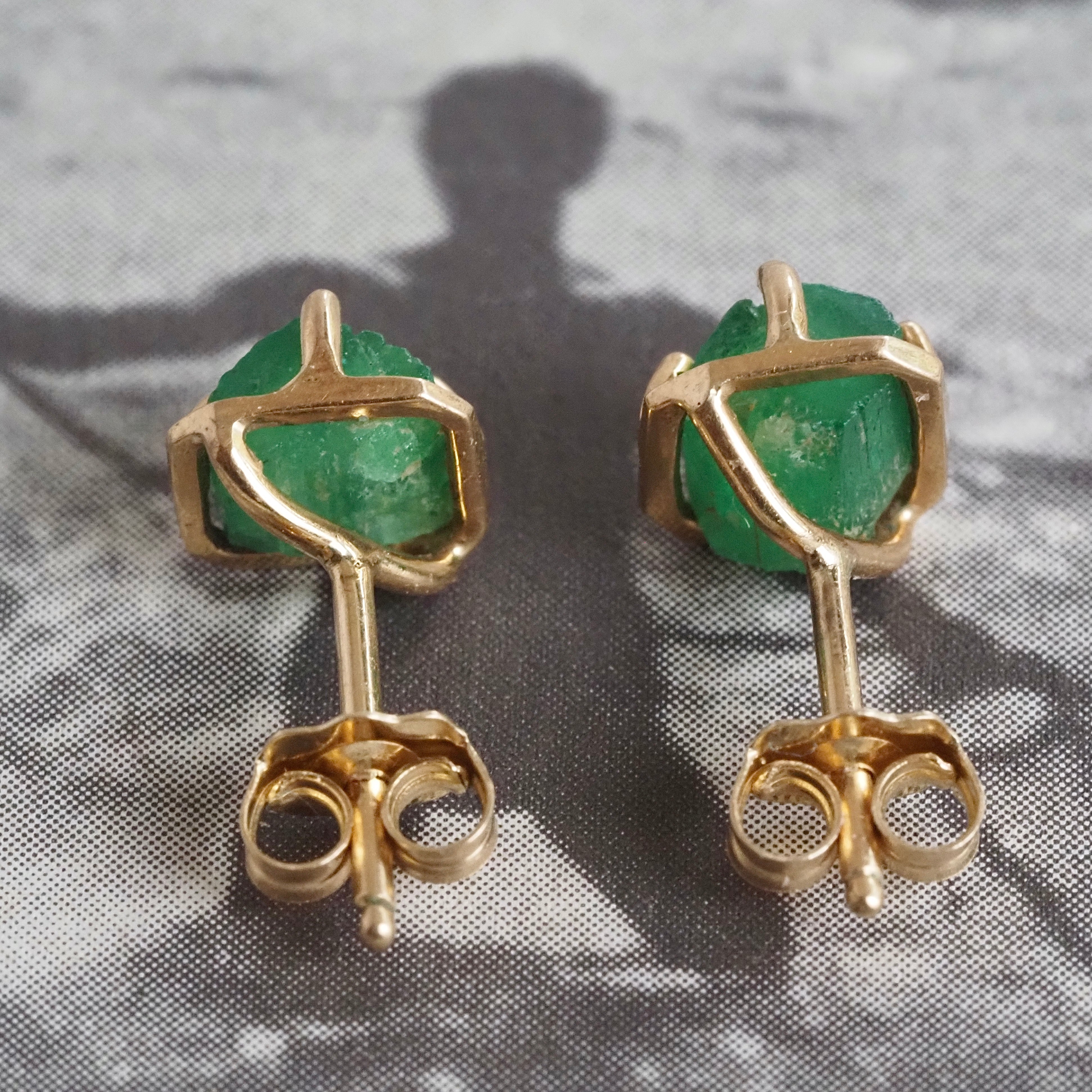 Vintage Rough Emerald 18k Gold Earrings