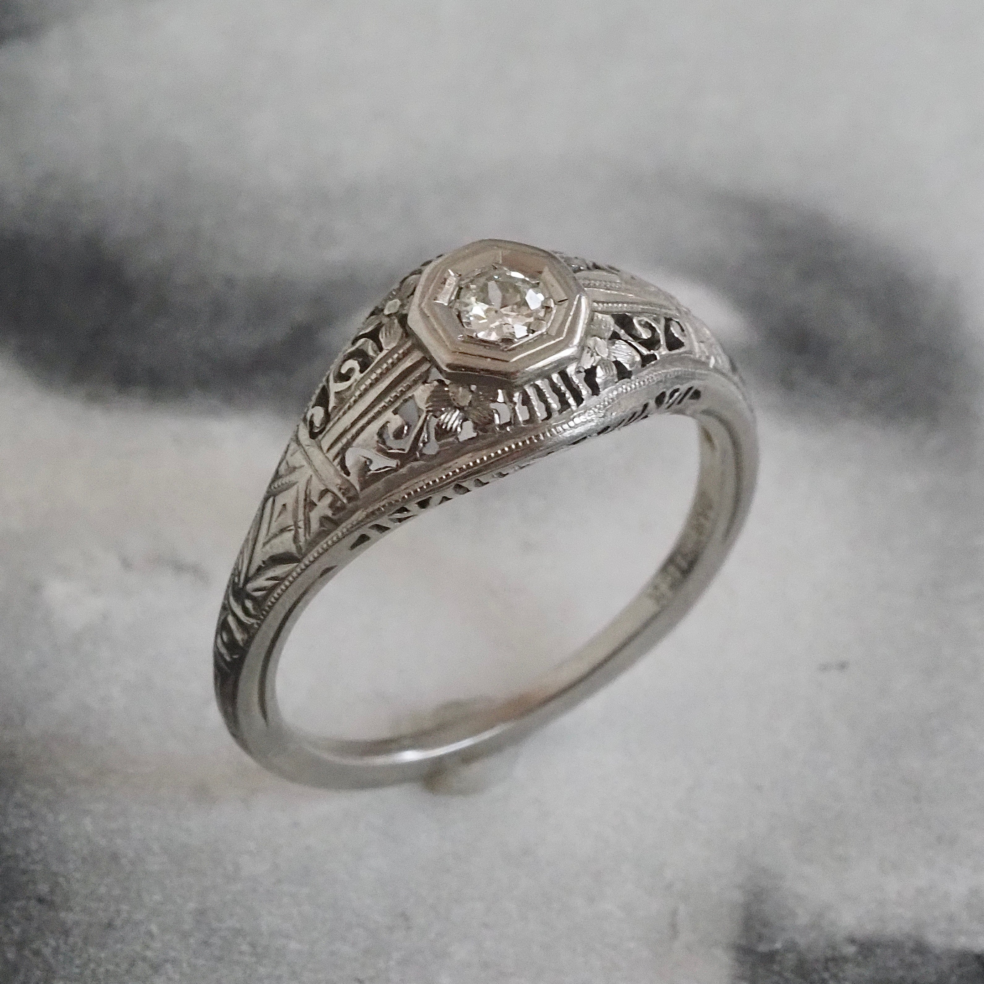 Antique Art Deco Old European Cut Diamond Open Work 18k White Gold Ring