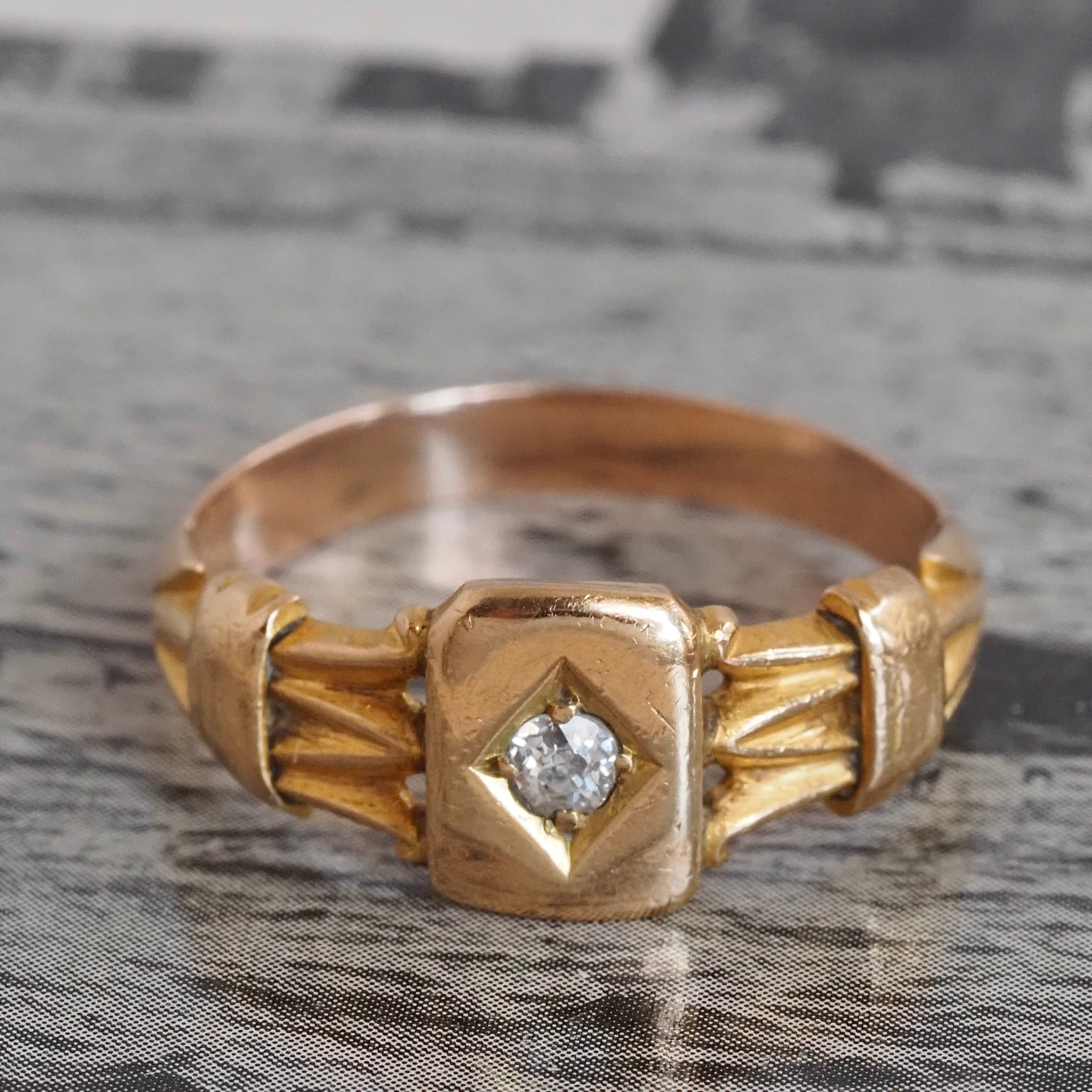 Antique Old Mine Cut Diamond 18k Gold Ornate Signet Ring