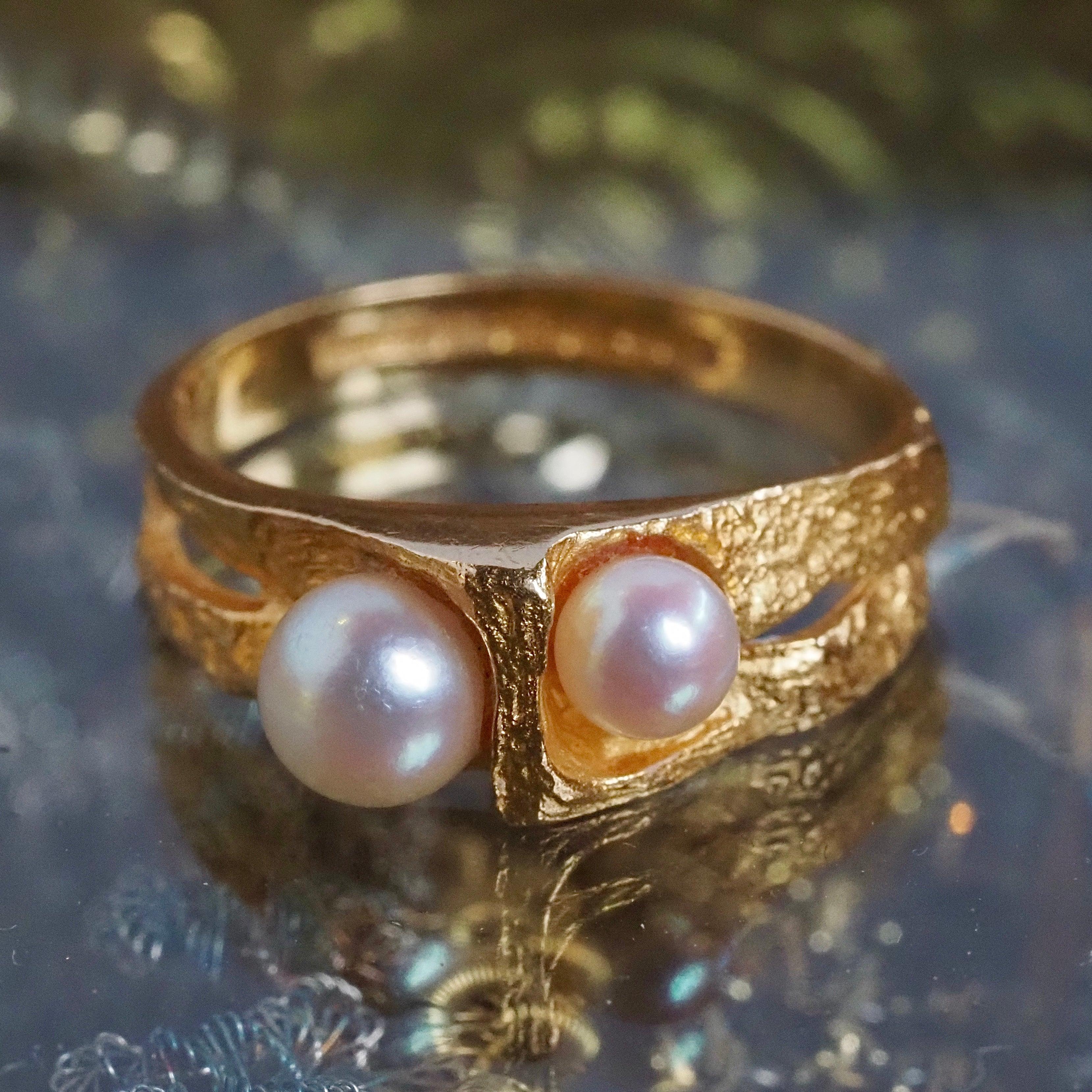 Vintage Modernist 18k Gold and Pearl Ring by Björn Weckström for Lapponia