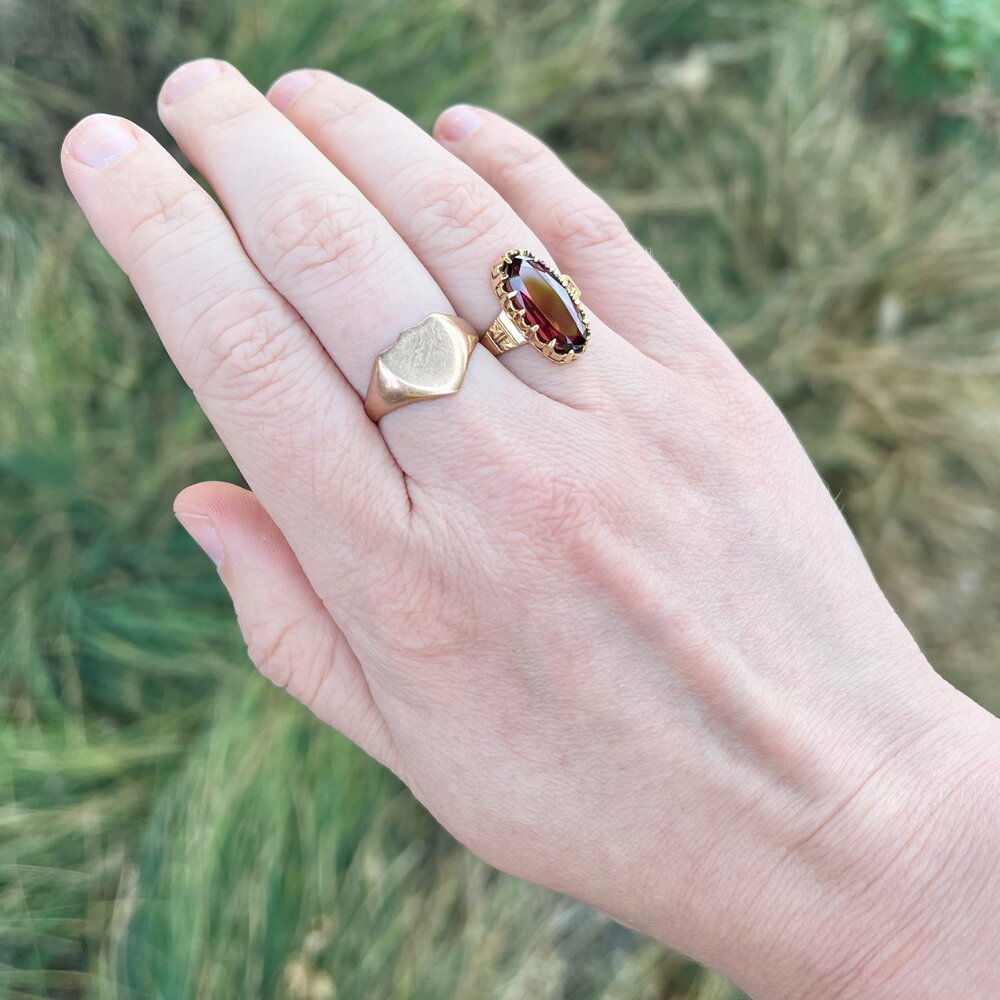 Antique Victorian 14k Gold Garnet Ring