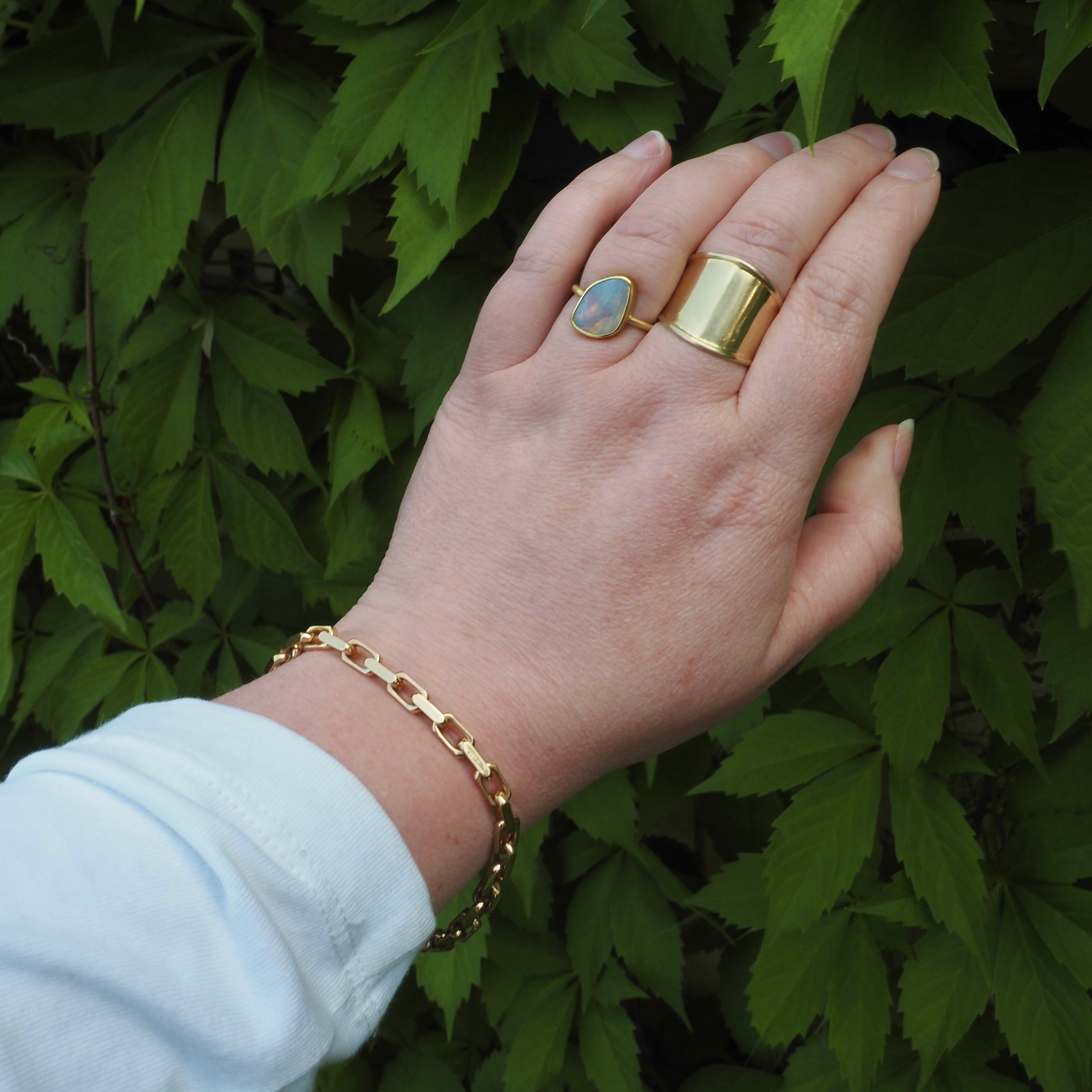 Vintage Solid Link 14k Gold Squared Oval Chain Bracelet
