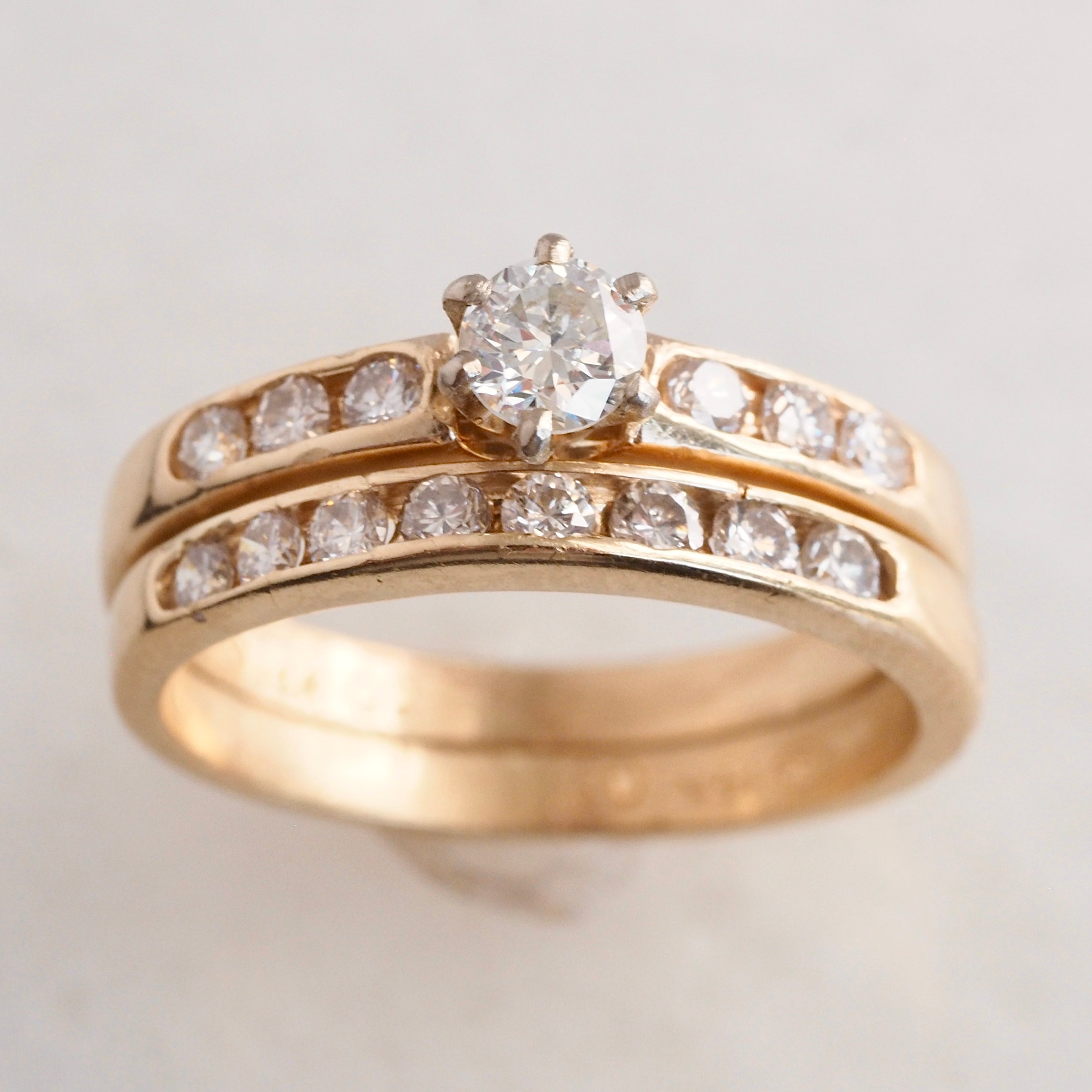 Vintage 14k Gold Round Brilliant Cut Diamond Ring Set