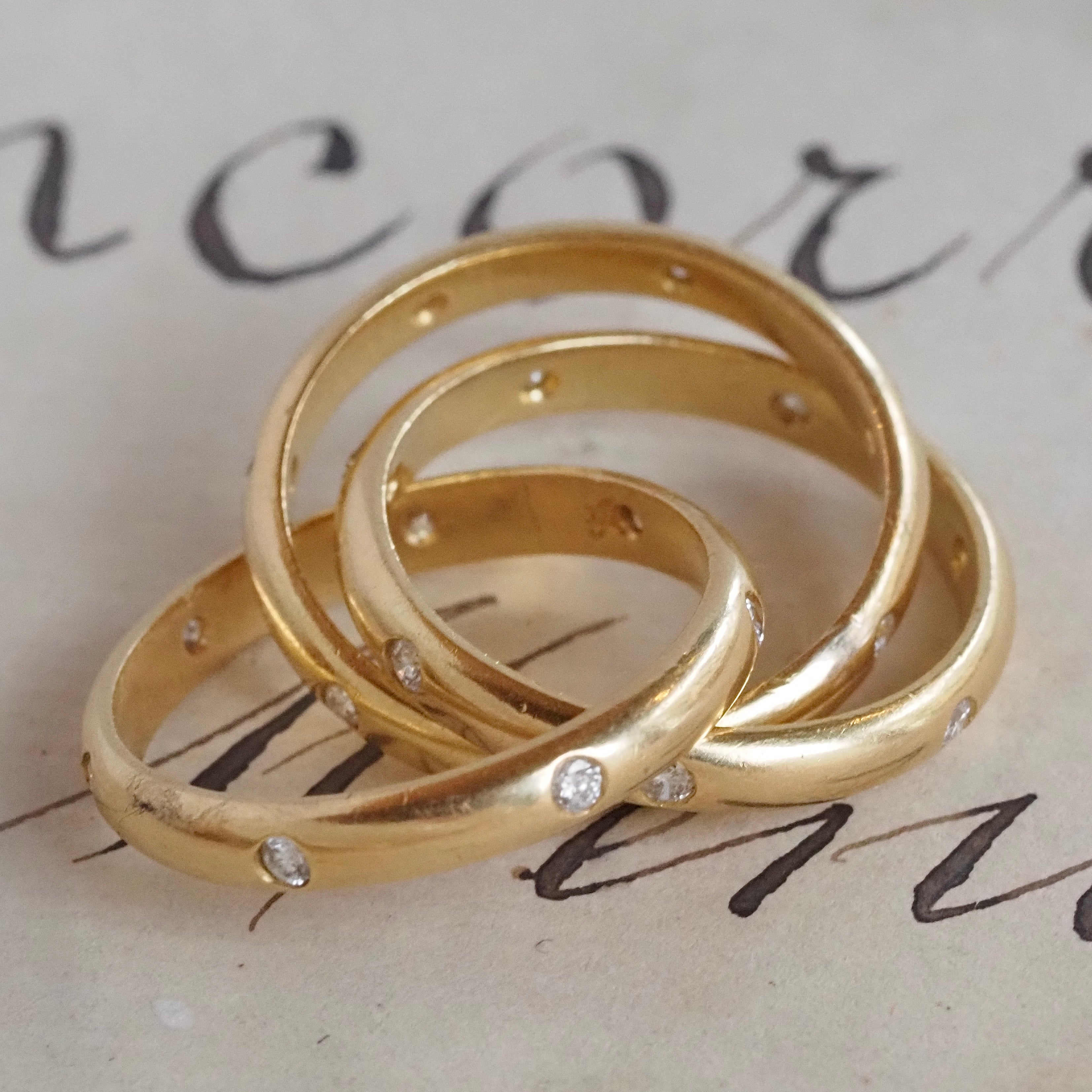 18k Gold Diamond Triple Rolling Ring