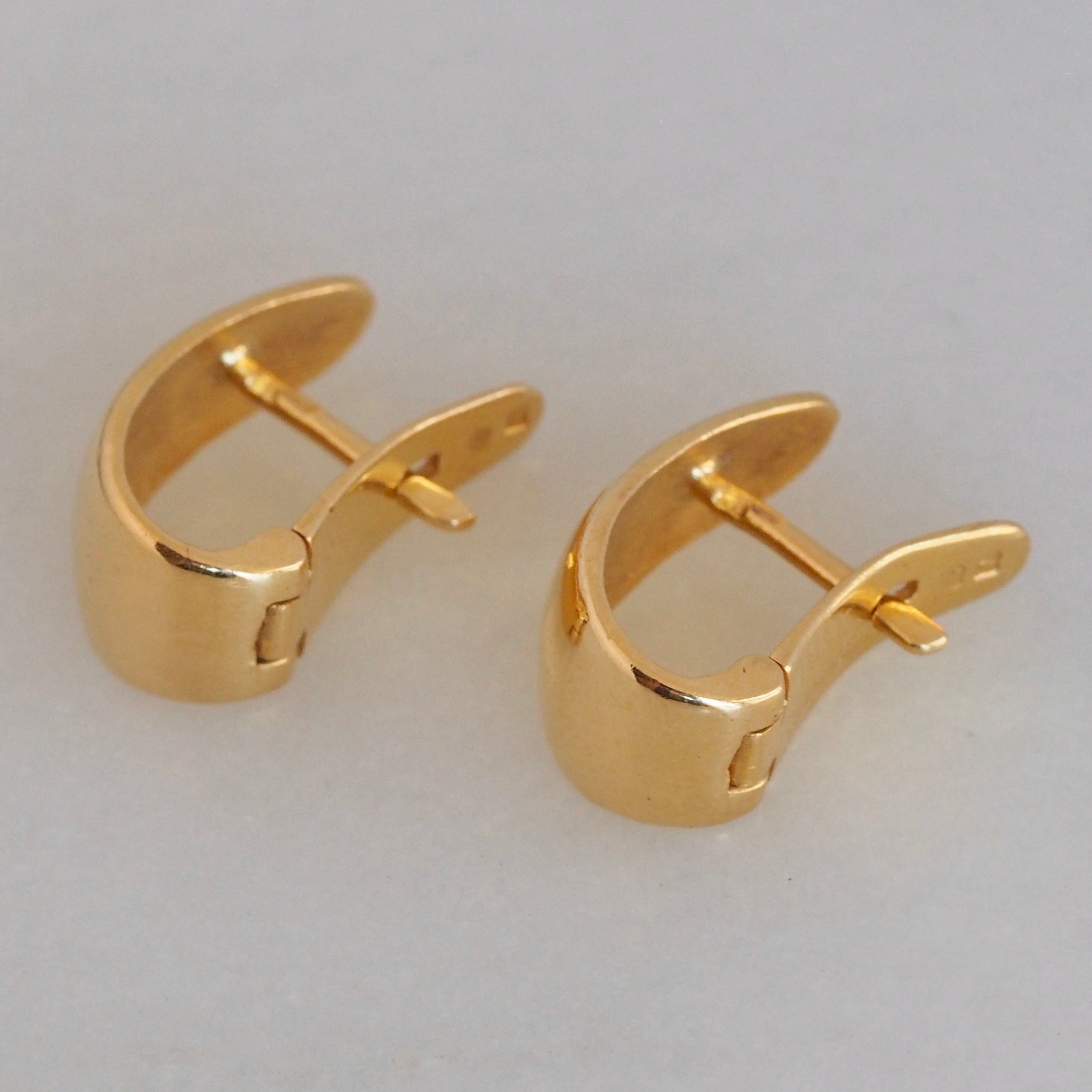 Vintage Portuguese 19k Gold Hinged Huggie Earrings