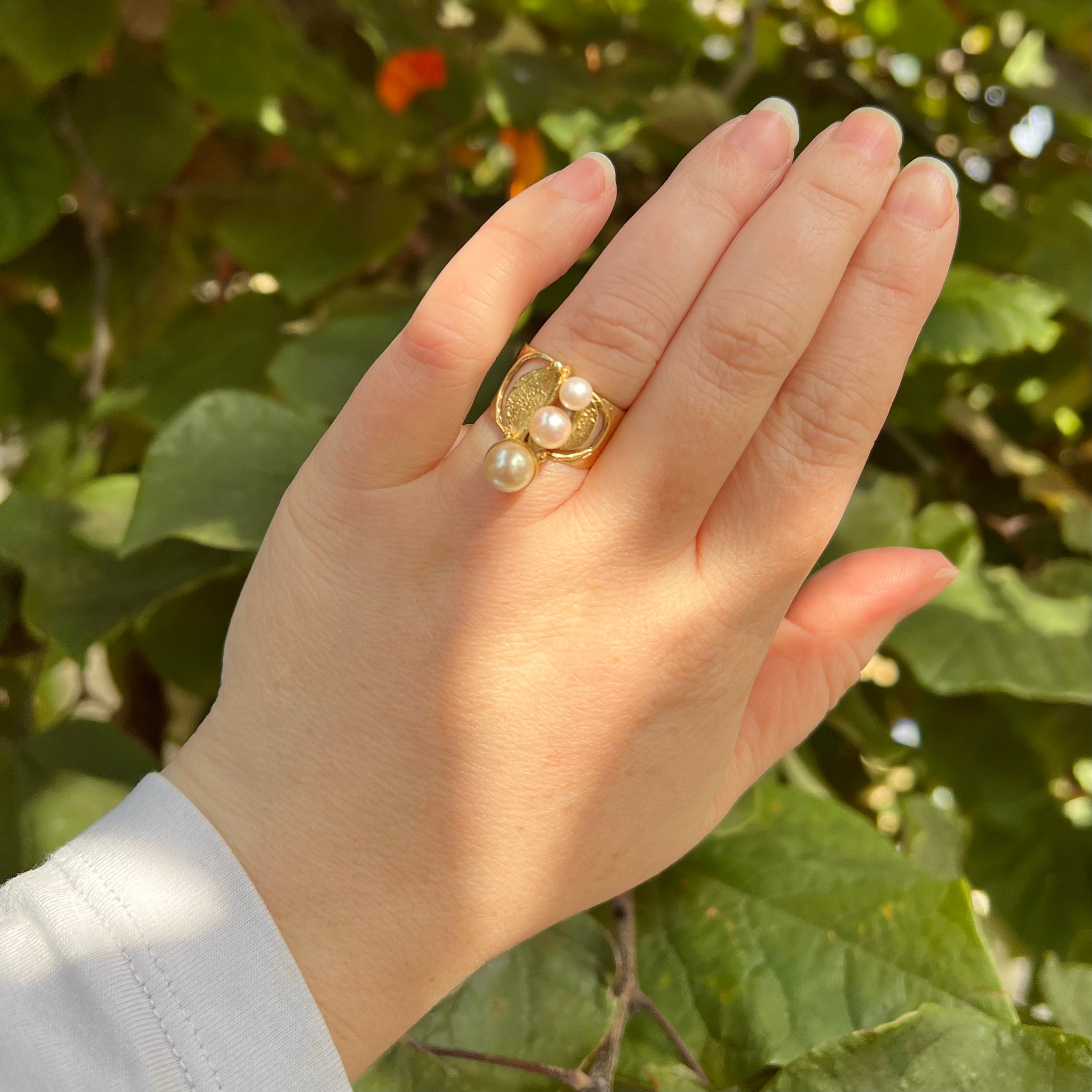 Vintage Brutalist Pearl Trilogy 14k Gold Ring