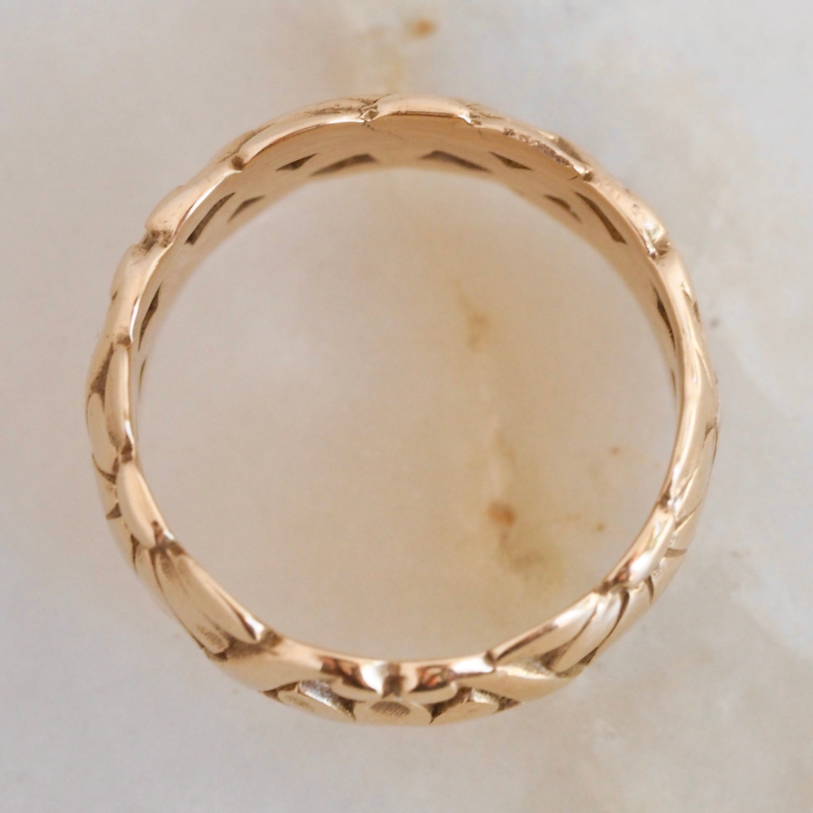 Antique 14k Gold Lotus Band