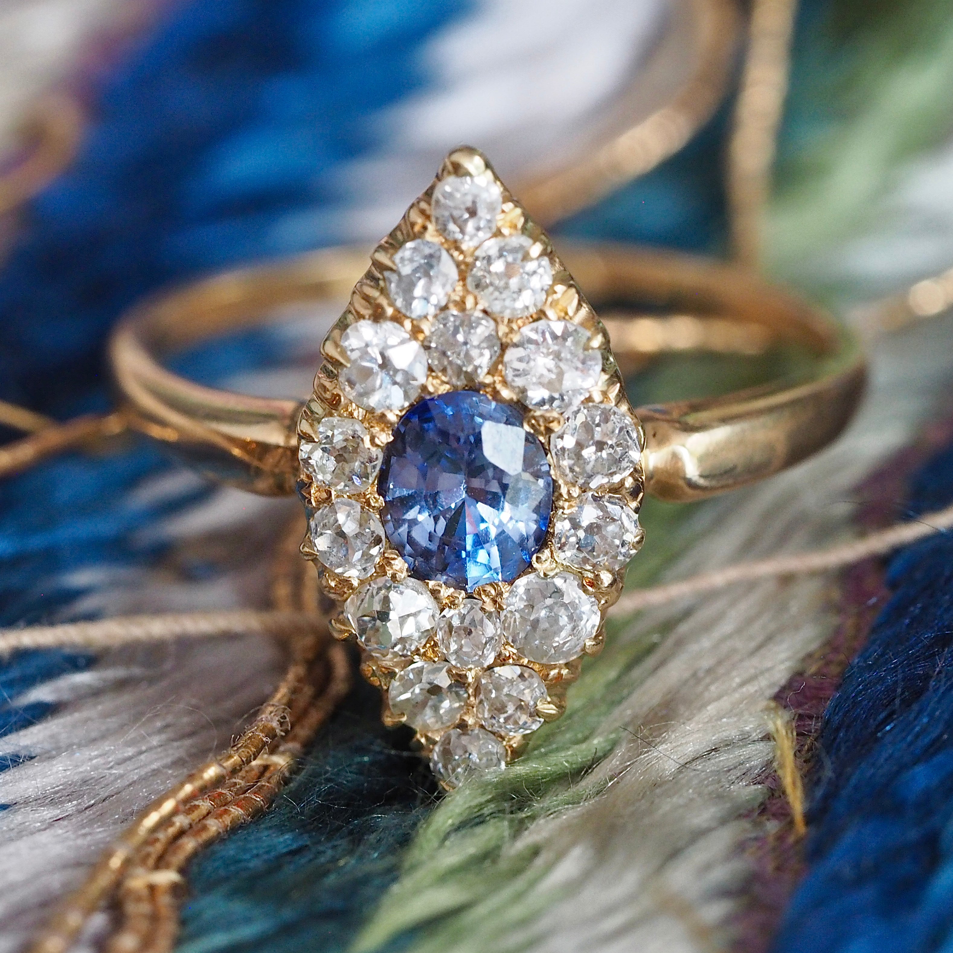 Antique Edwardian 18k Gold Natural Sapphire and Old Mine Cut Diamond Eye Ring