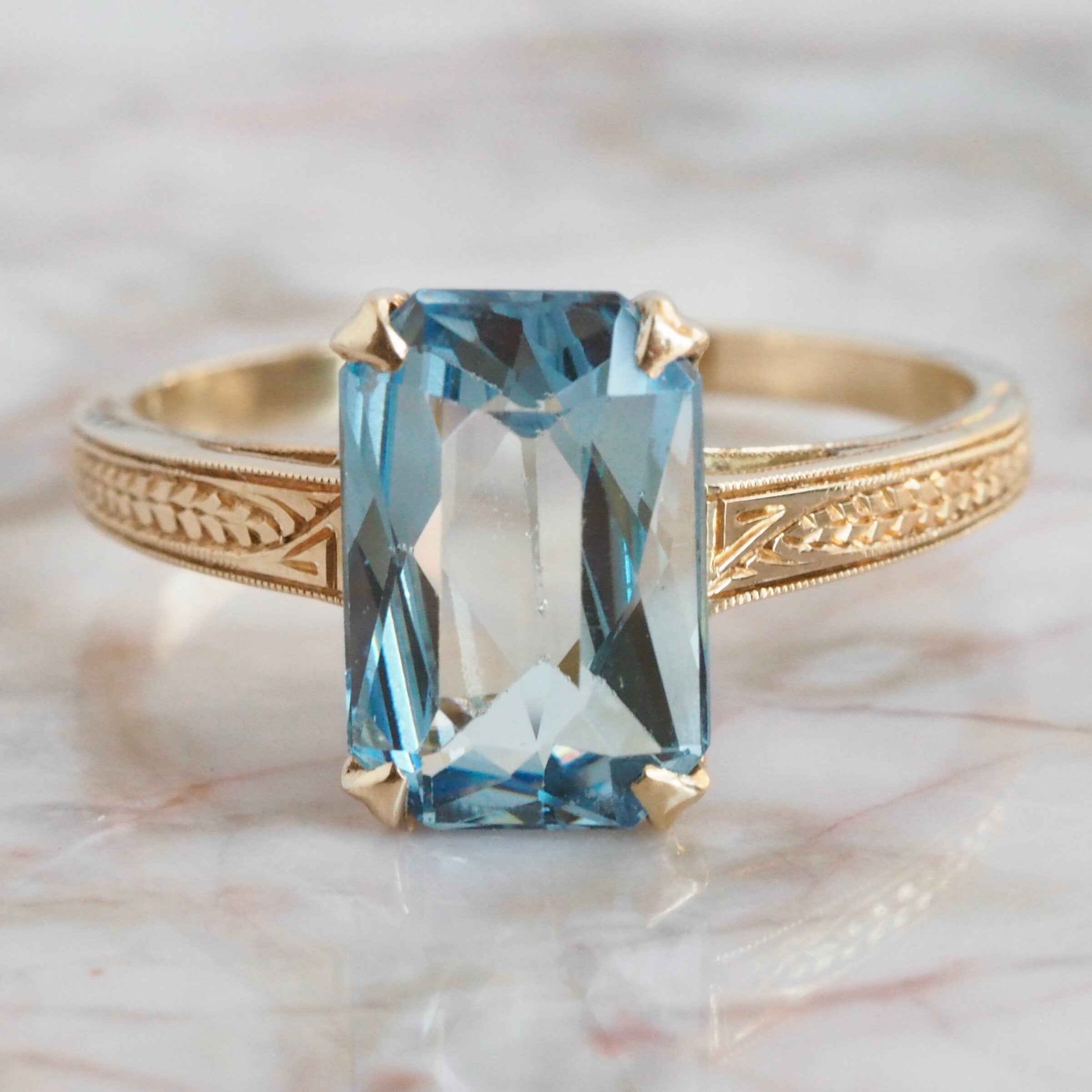 Art Deco 14k Gold Natural Blue Topaz Ring