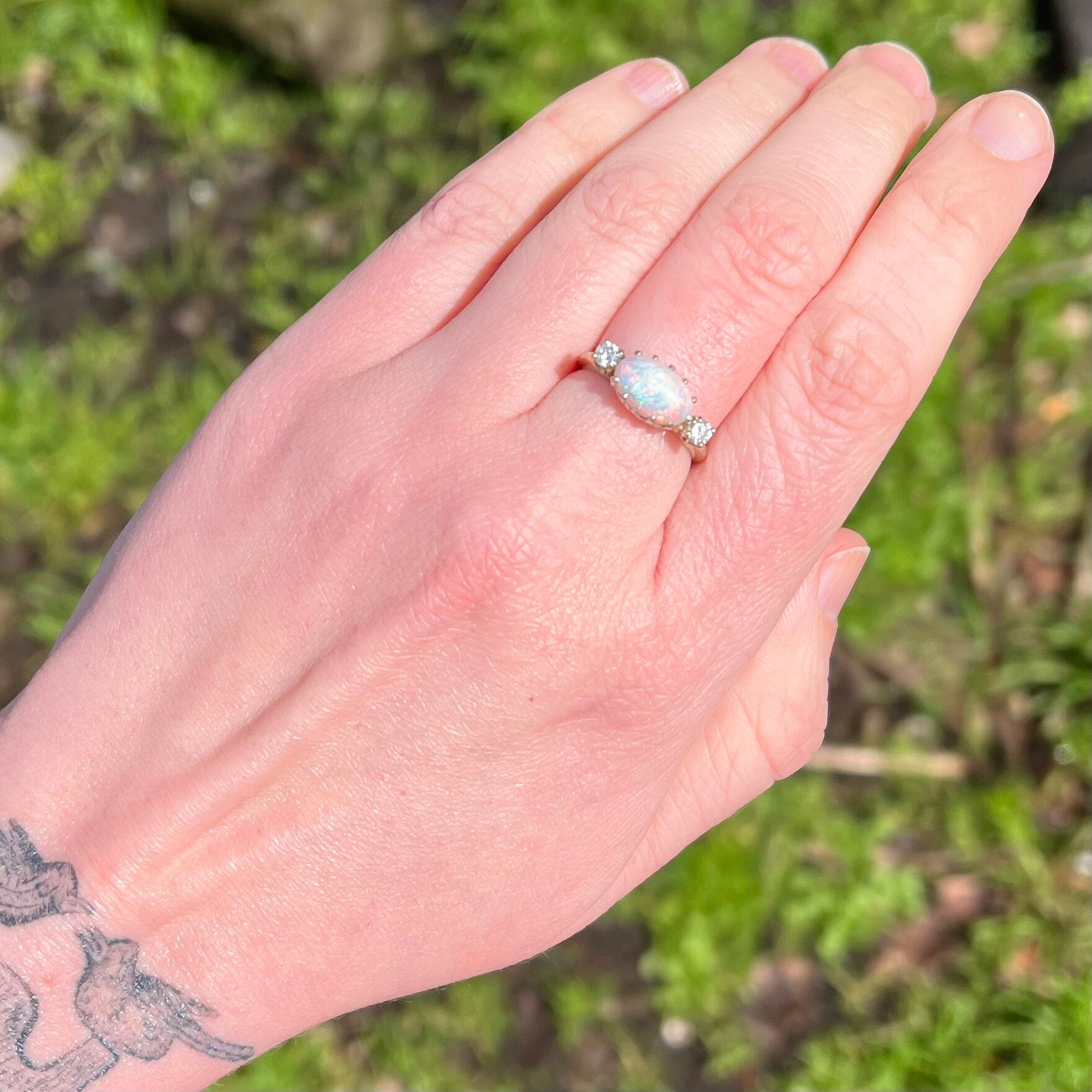 Vintage 14k White Gold Opal and Diamond Ring
