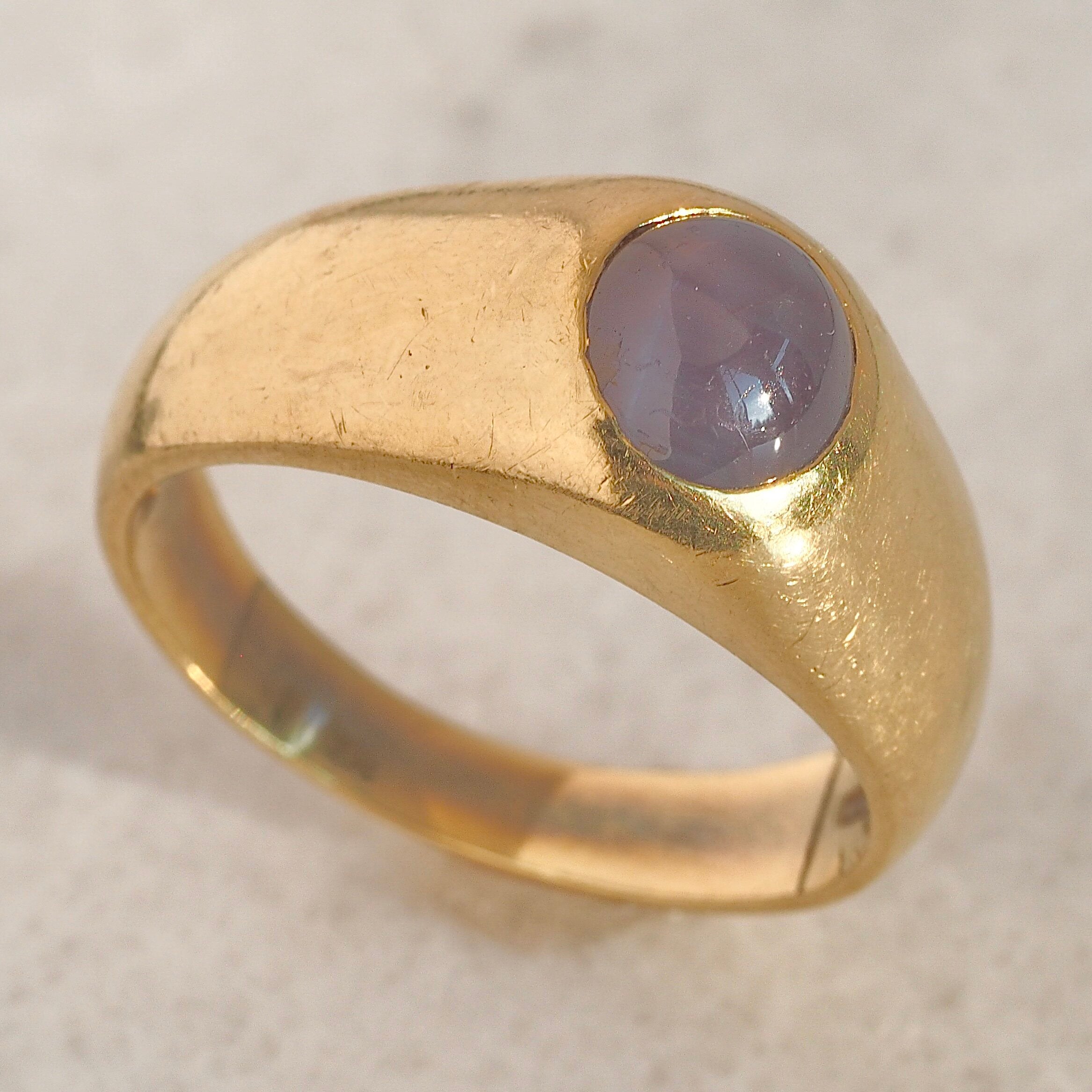 Vintage 18k Gold Cat's Eye Alexandrite Ring