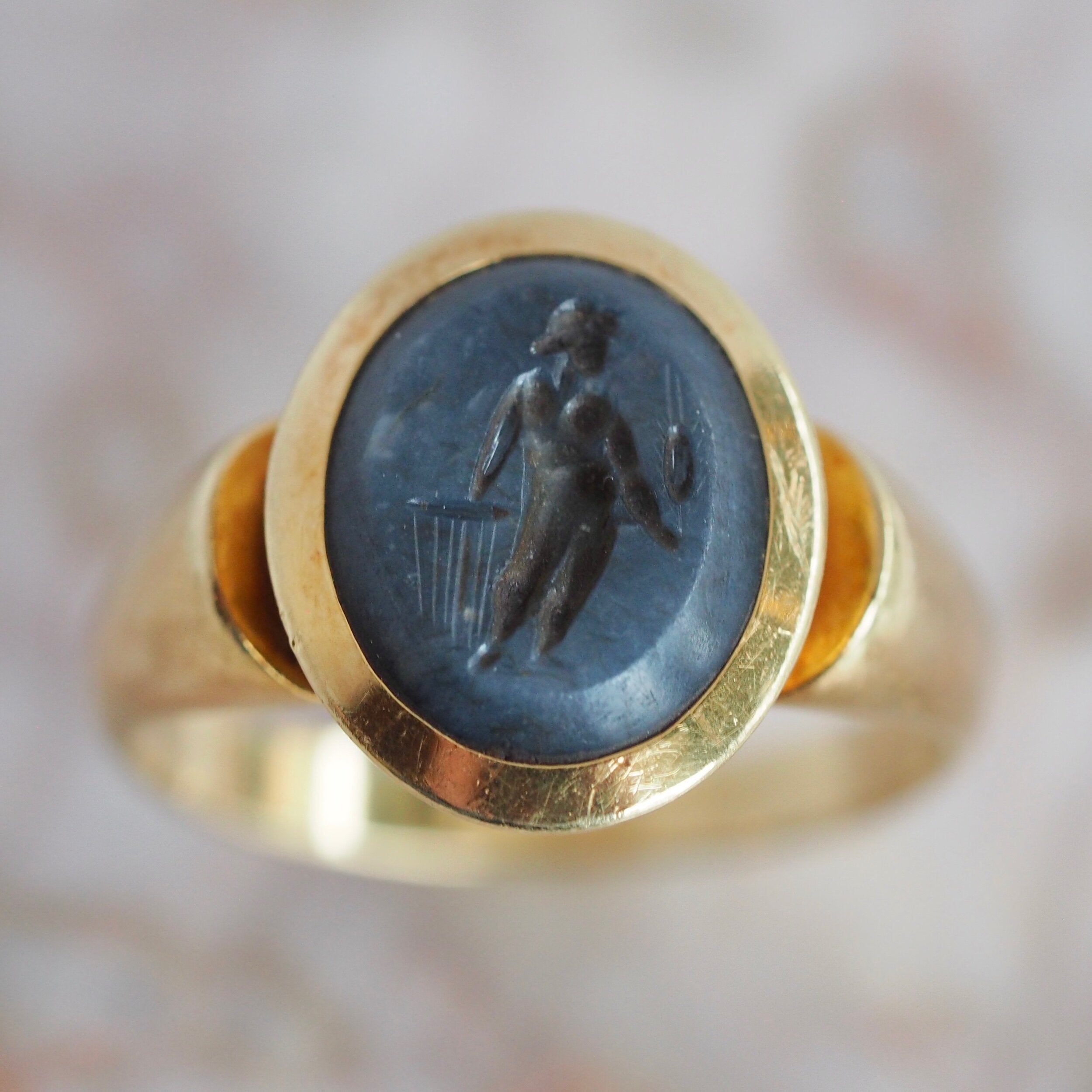Vintage 18k Gold Ring with Ancient Agate Intaglio