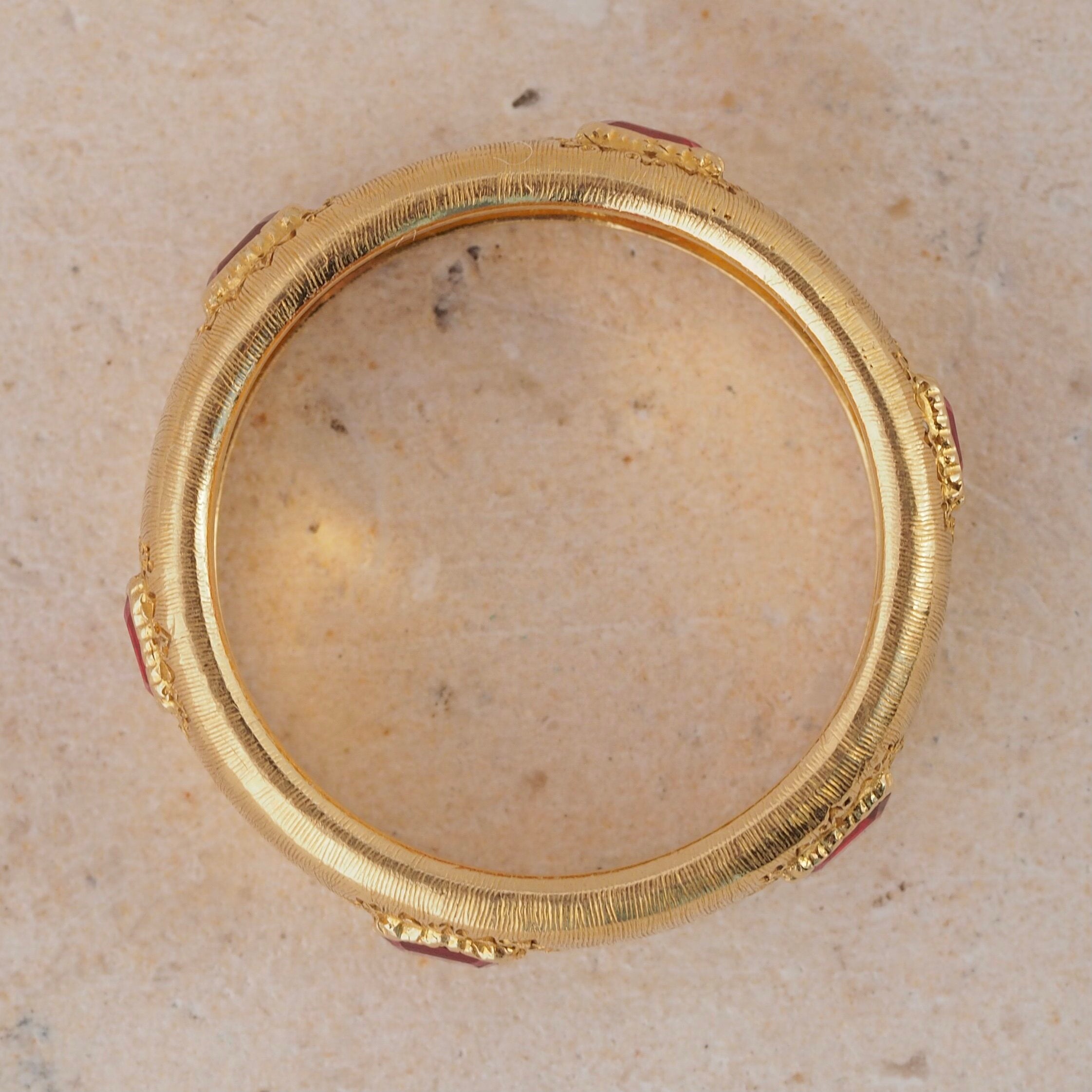 Vintage 18k Gold Ruby Ring