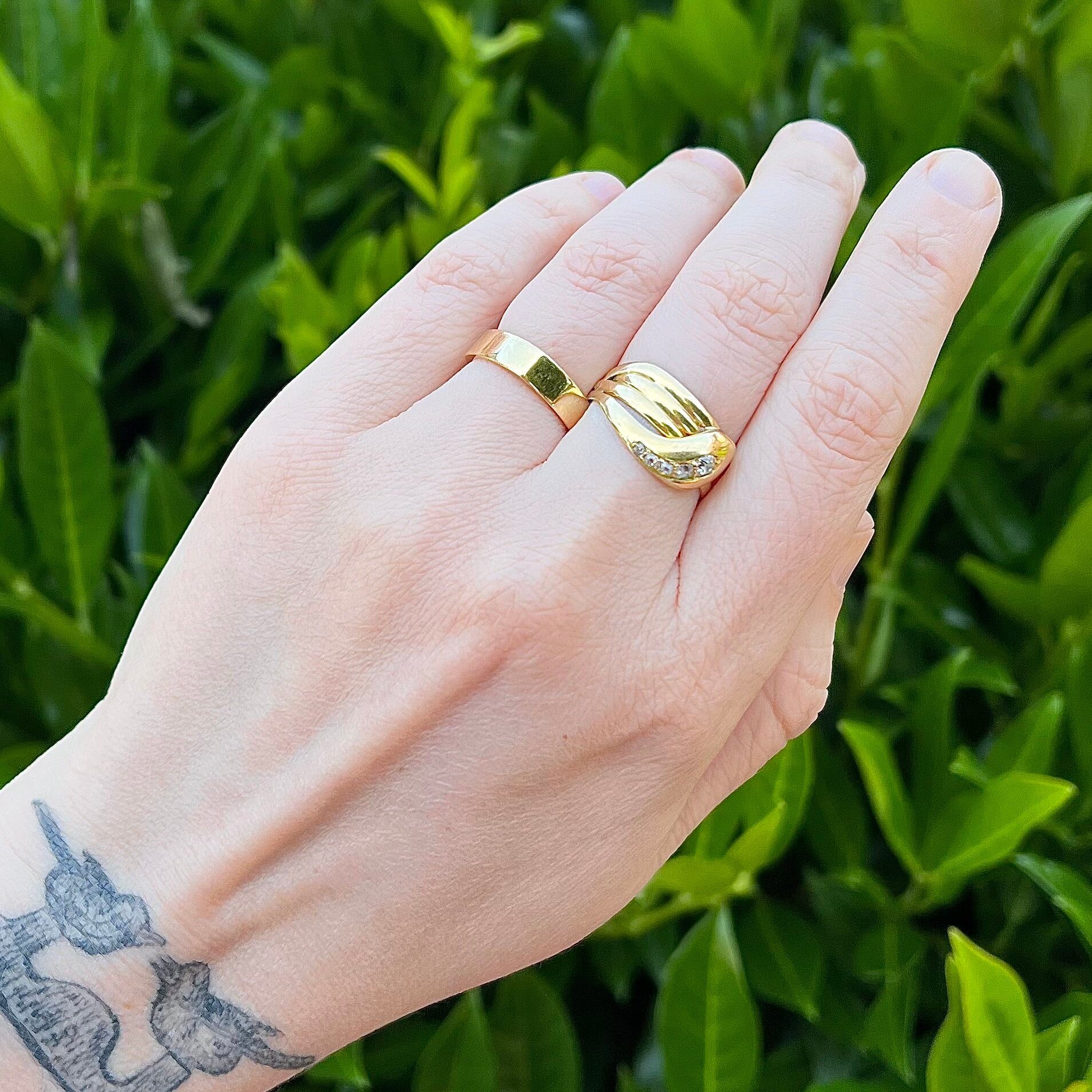 Vintage 18k Gold Squared Band