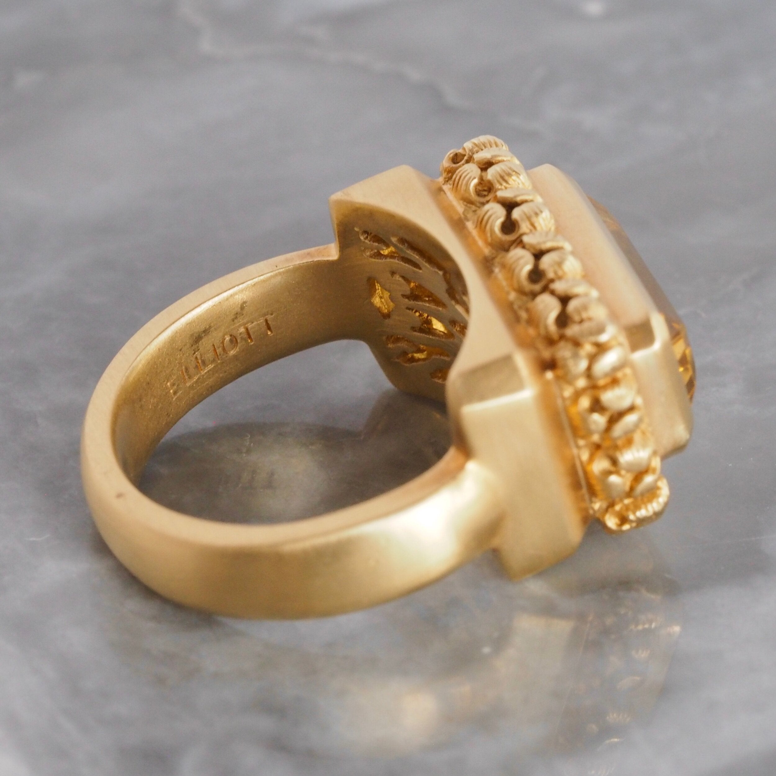 Vintage Citrine 18k Gold Douglas Elliott Ring