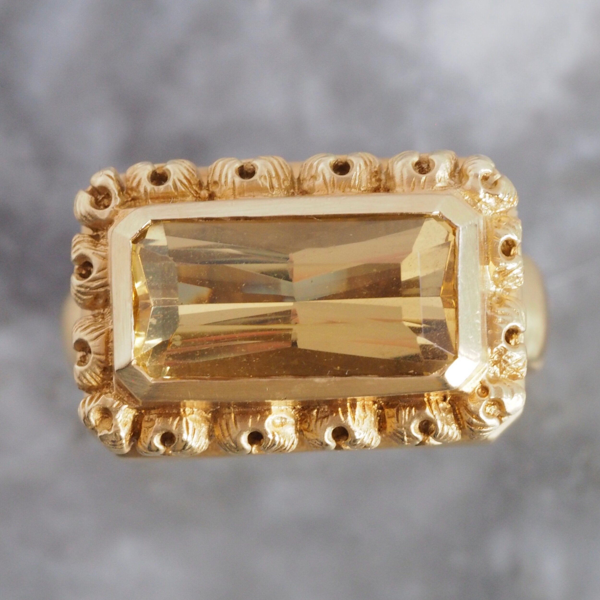 Vintage Citrine 18k Gold Douglas Elliott Ring