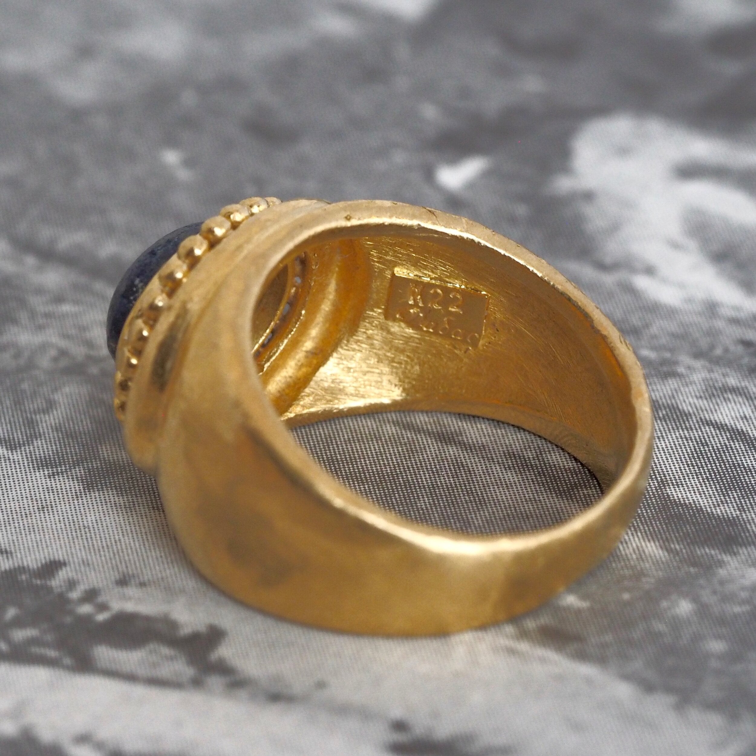 Vintage Greek 22k Gold Lapis Ancient Style Ring
