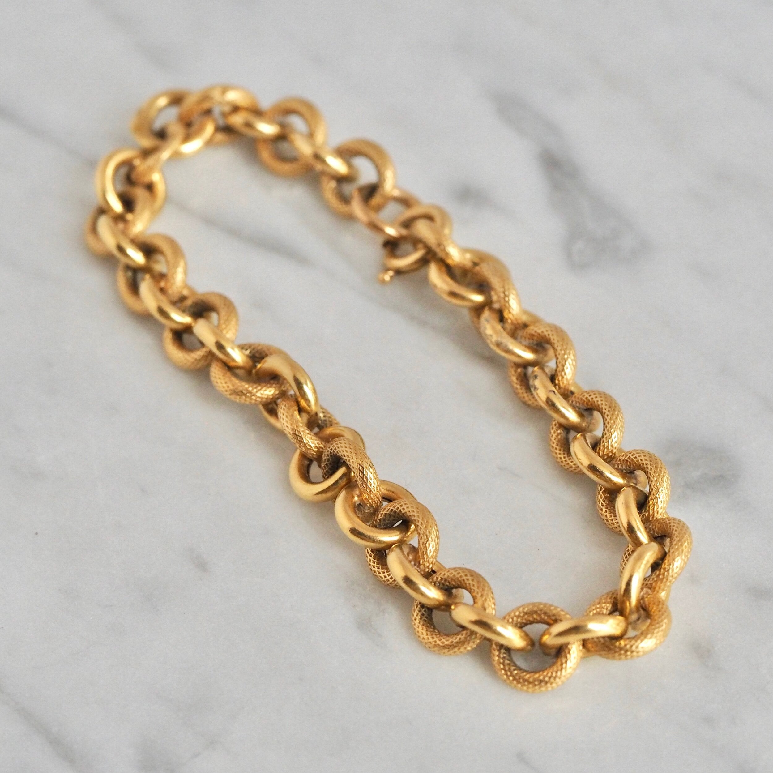 Vintage Italian 18k Gold Textured Link Bracelet