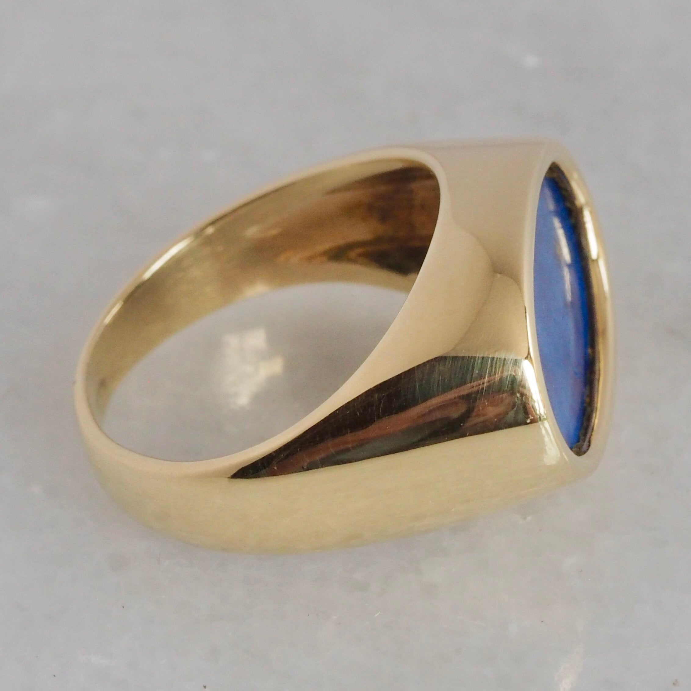 Vintage Modernist 18k Gold Lapis Ring