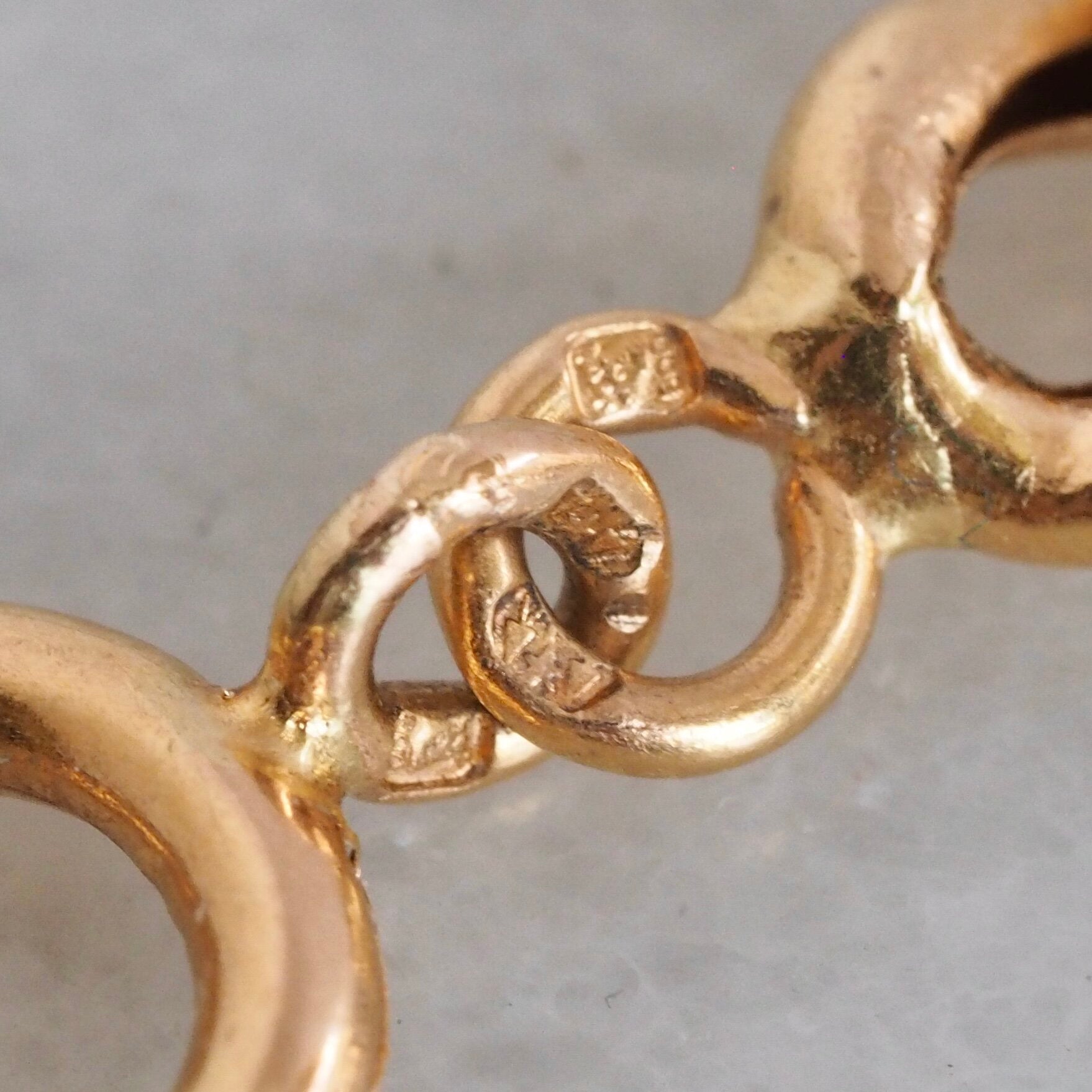 Vintage Portuguese 19k Gold Curb Chain Bracelet