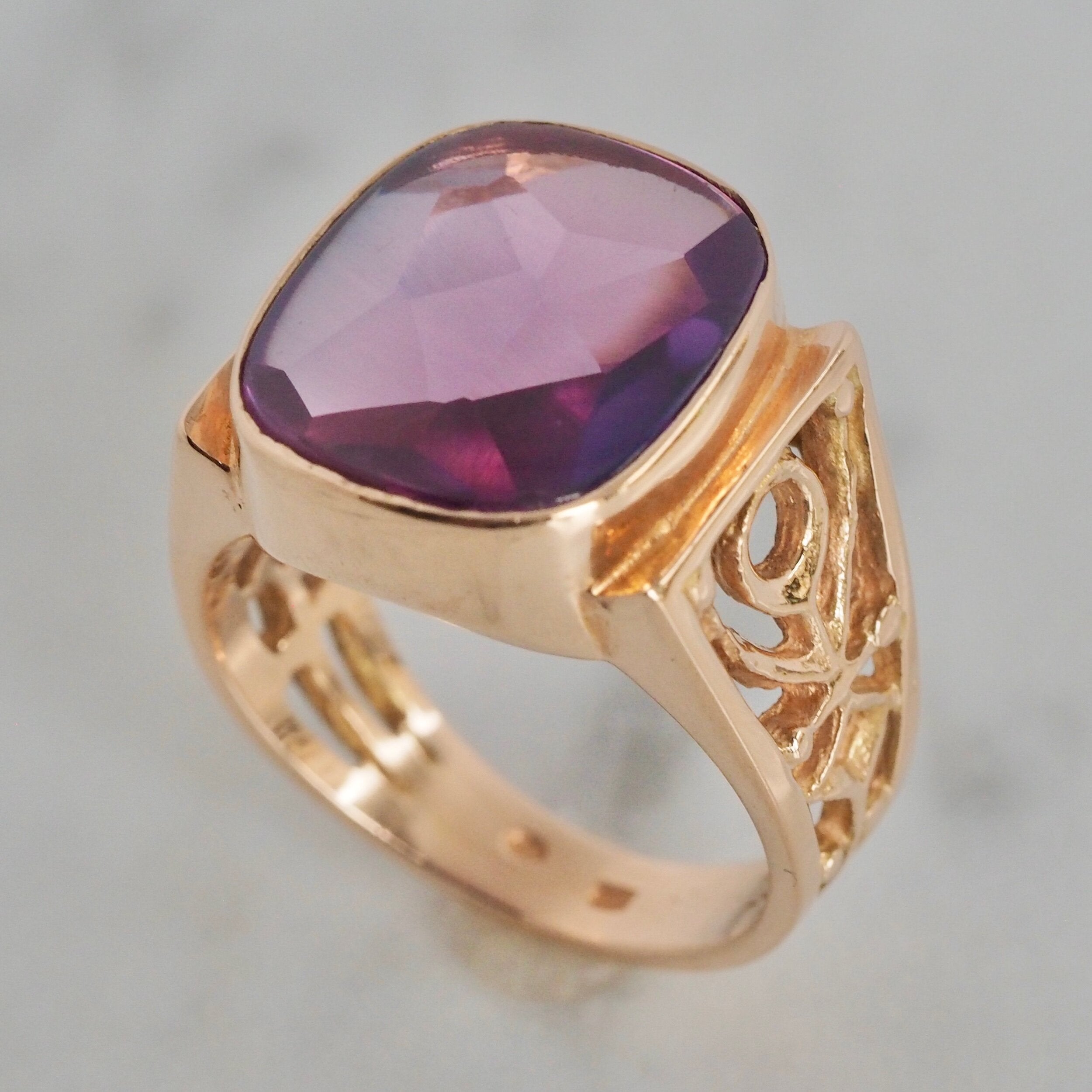 Vintage c. Late 1960's Hungarian 14k Rose Gold Buff Cut Lab Grown Sapphire Ring