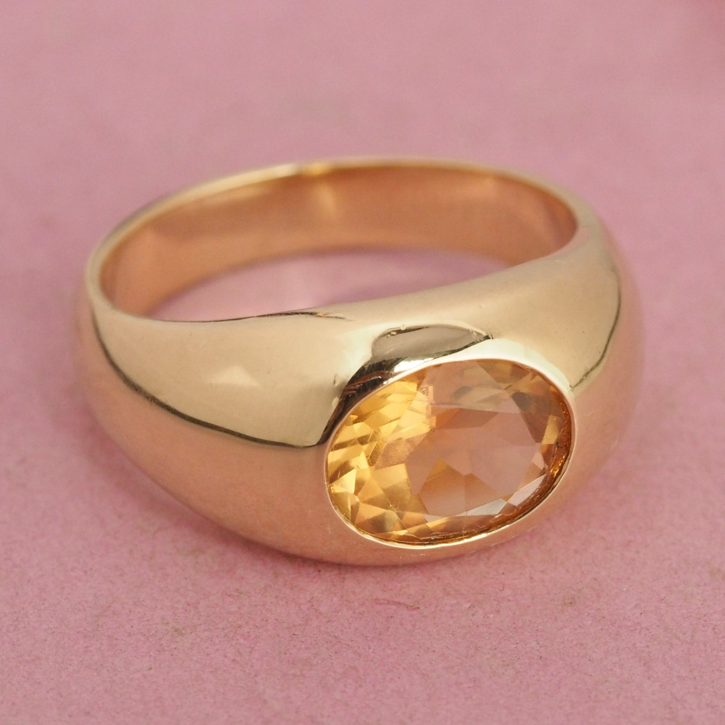 Mid-Century Modern 18k Gold Citrine Dome Signet Ring