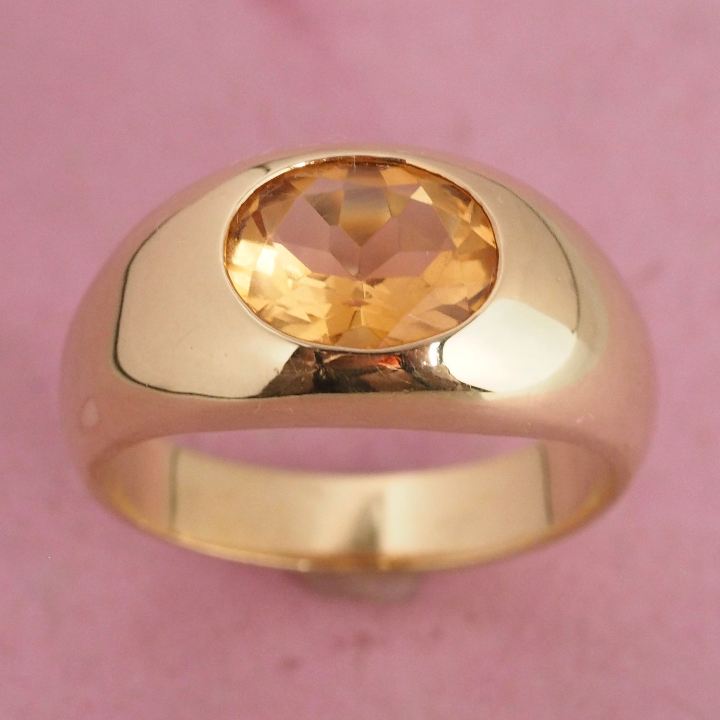 Mid-Century Modern 18k Gold Citrine Dome Signet Ring