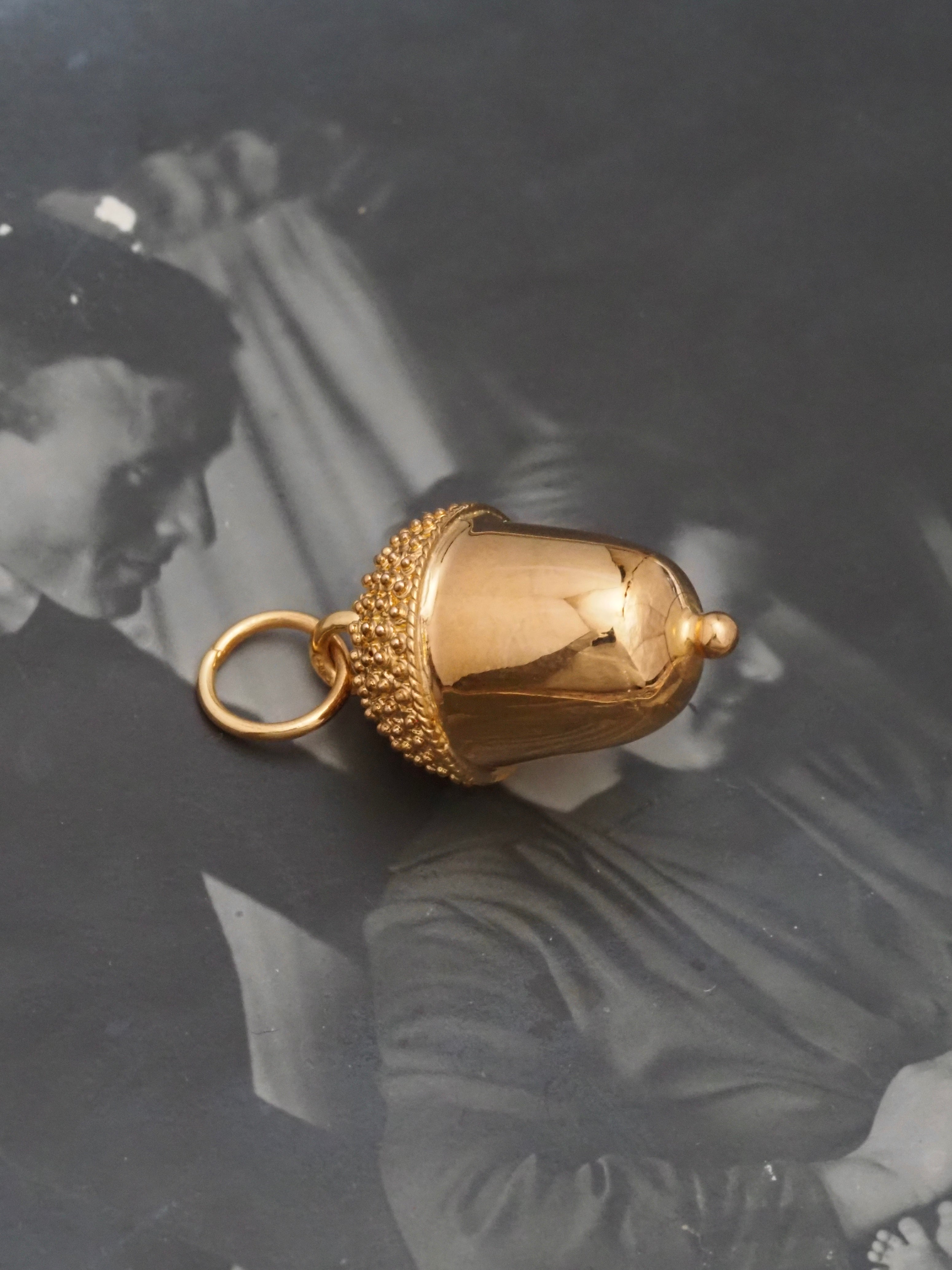 Vintage Portuguese 19k Gold Acorn Charm