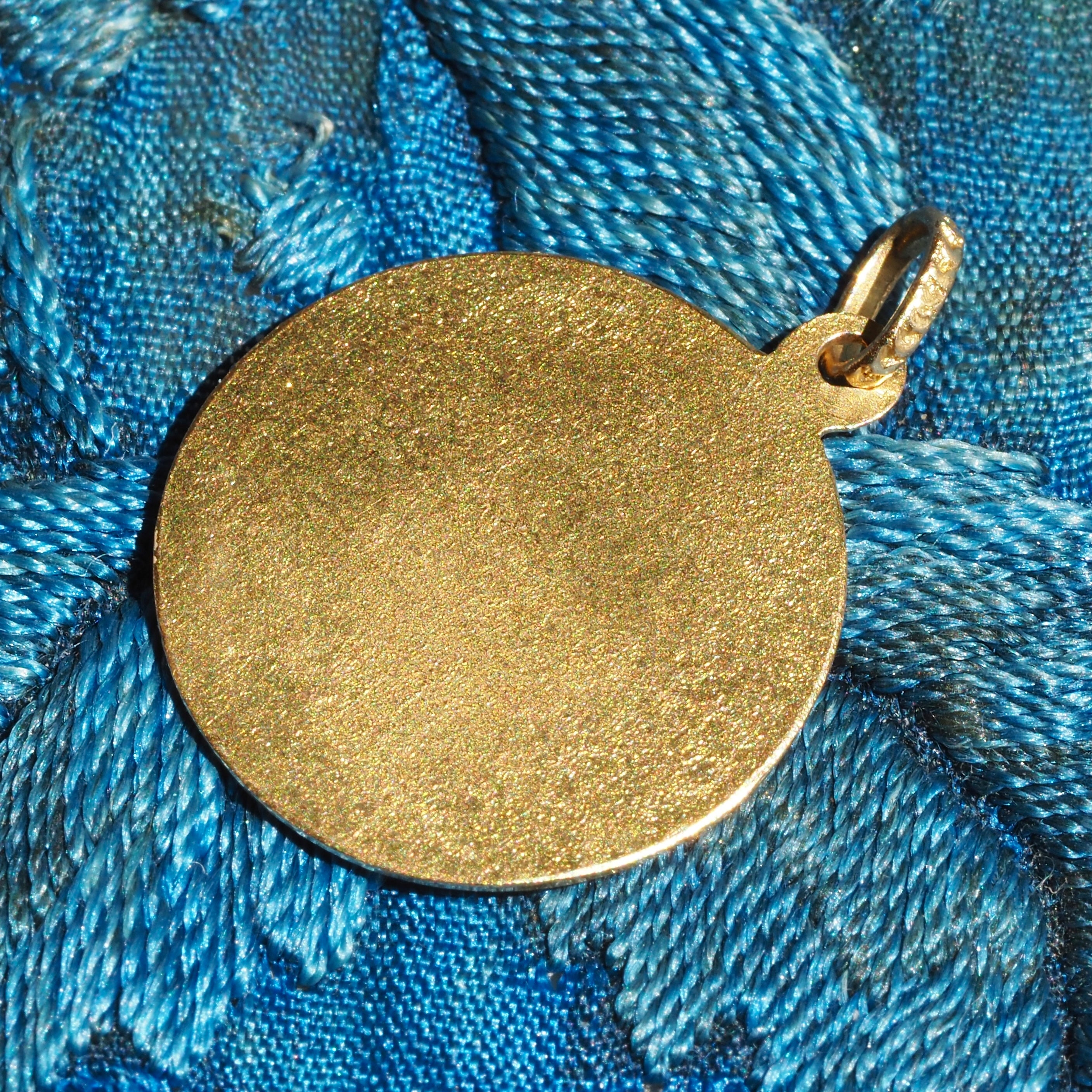 Vintage Portuguese 19k Gold Pisces Pendant