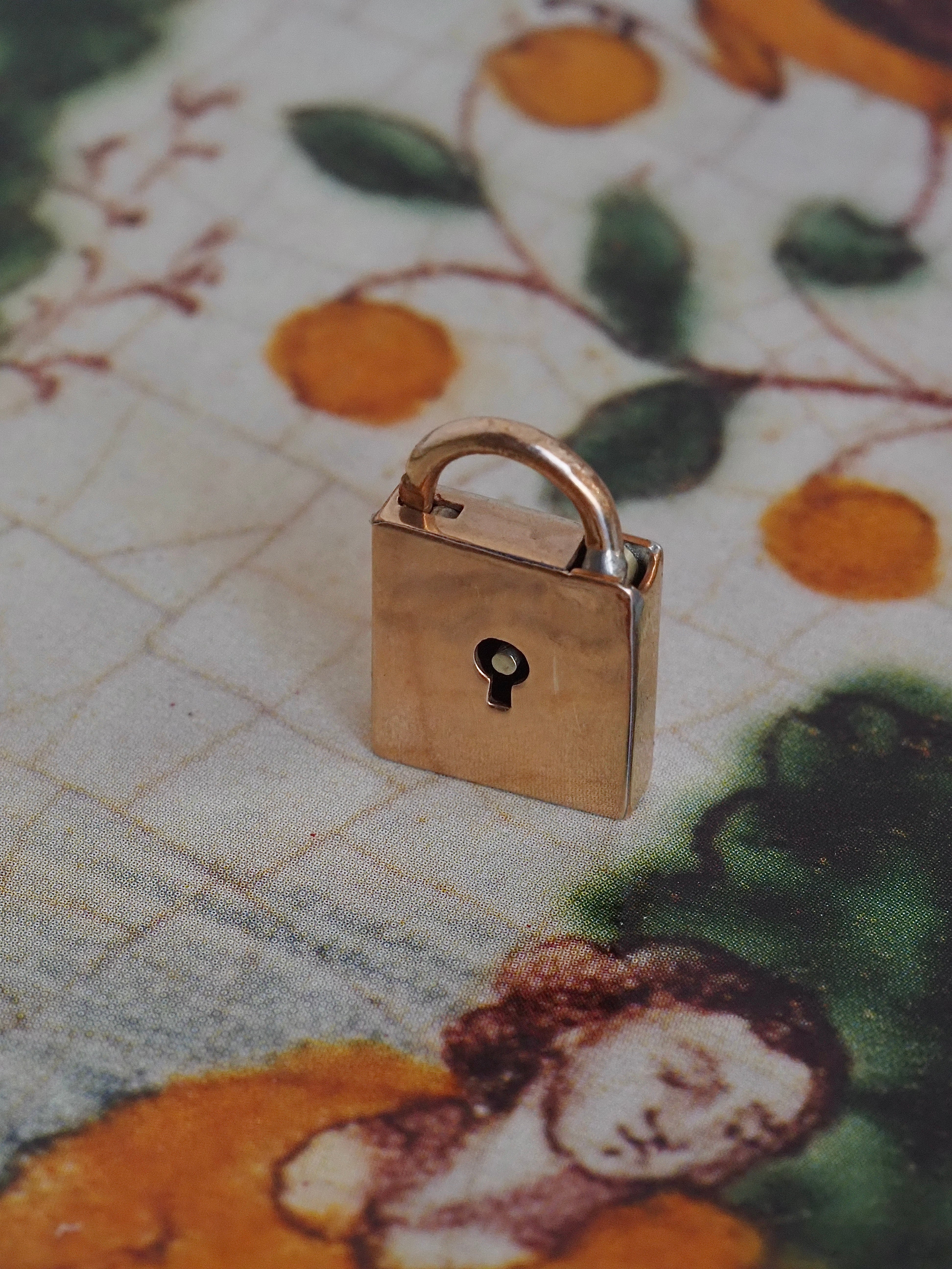 Antique English 9k Gold Square Padlock Charm