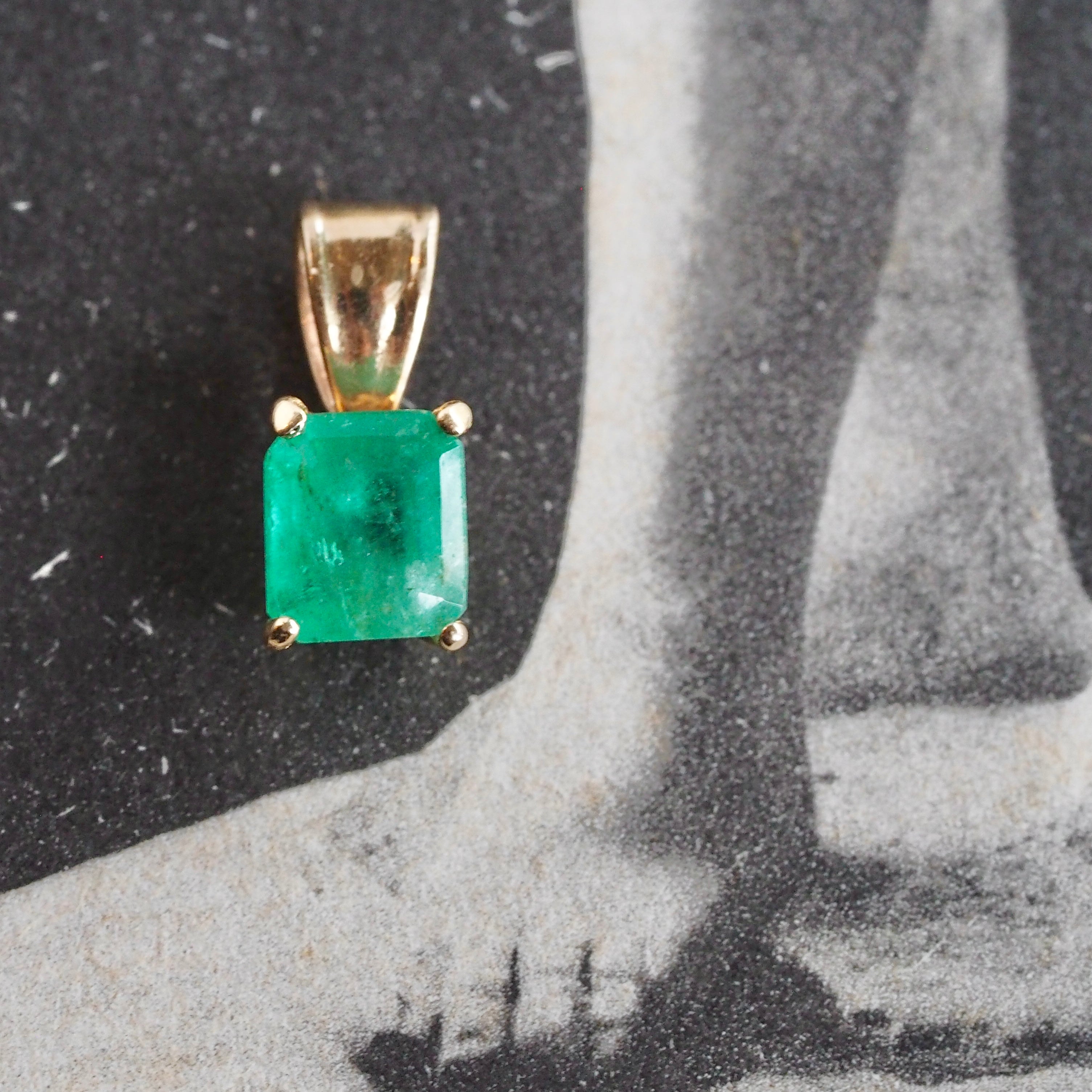 Vintage 14k Gold Emerald Pendant