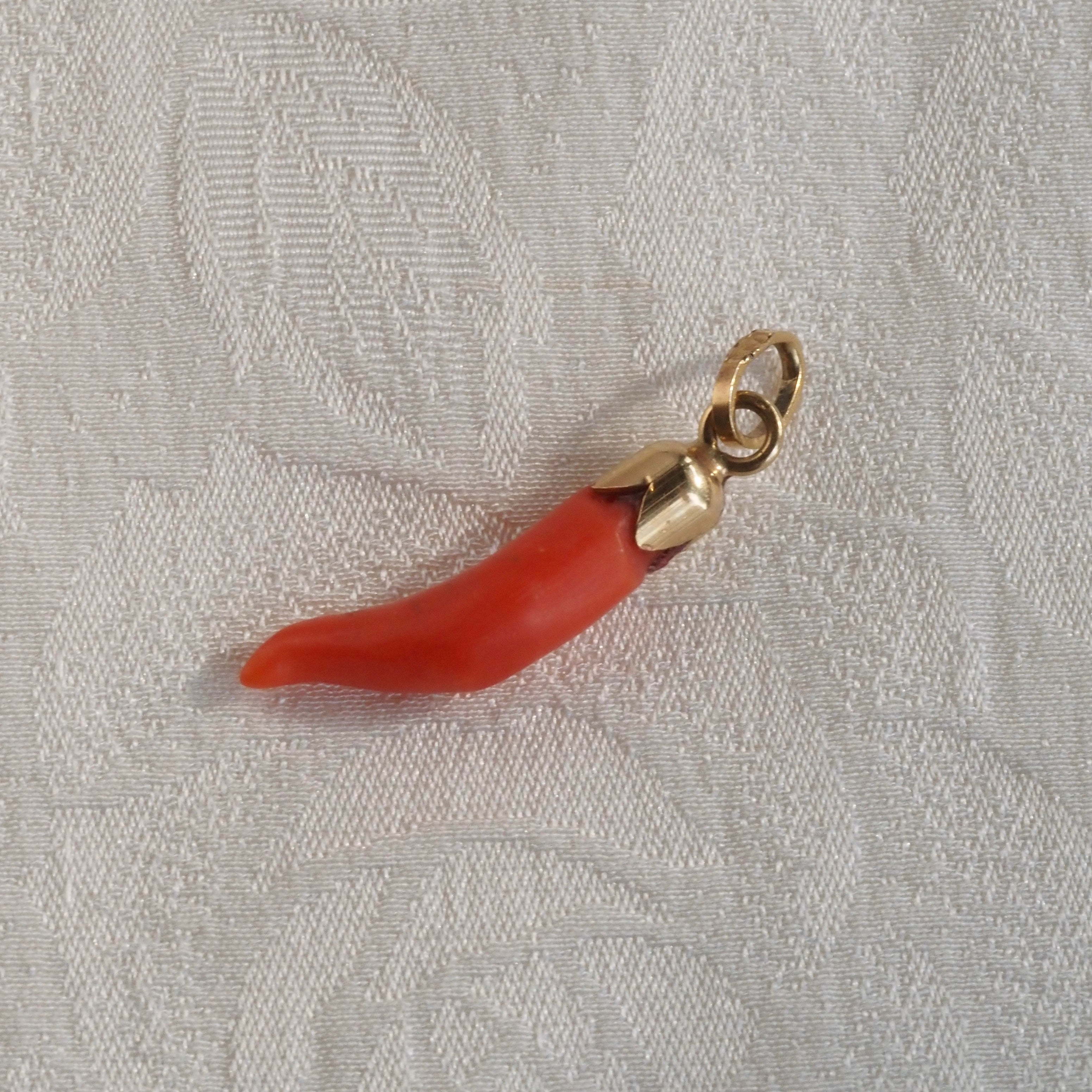 Antique Victorian 18k Gold Coral Cornicello Good Luck Charm
