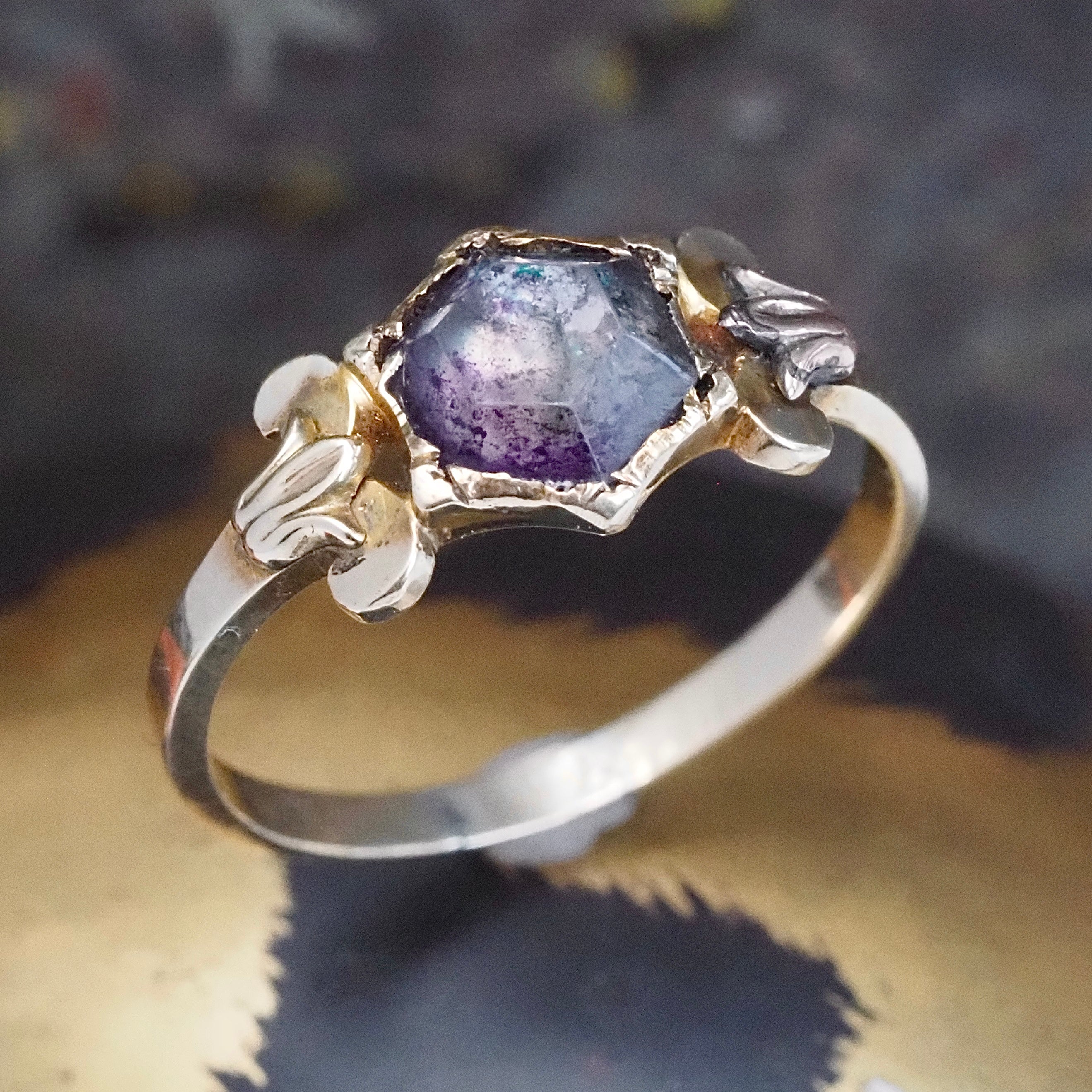 Antique Victorian Foil Backed Amethyst 14k Gold Ring