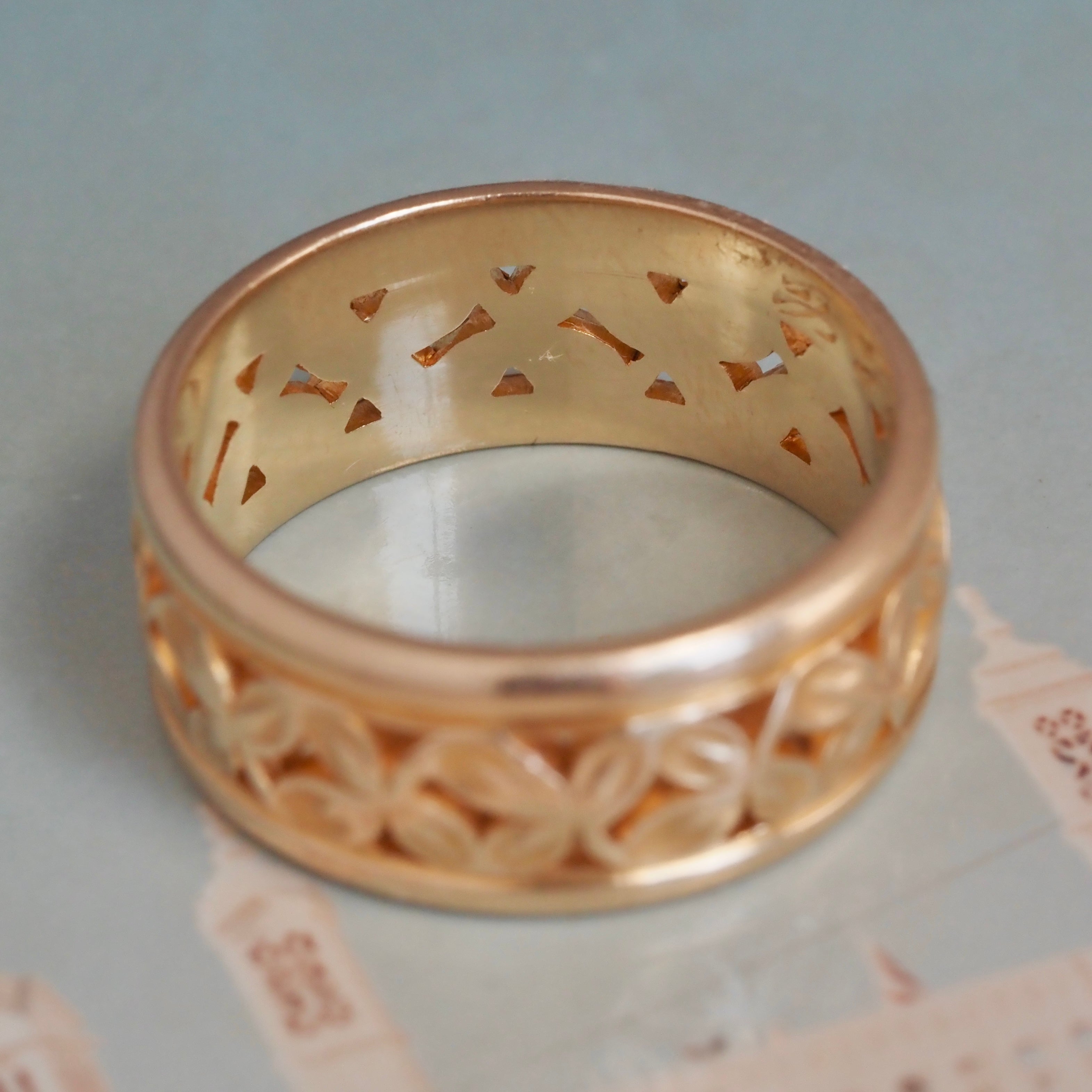 Antique 14k Gold Floral Wide Band