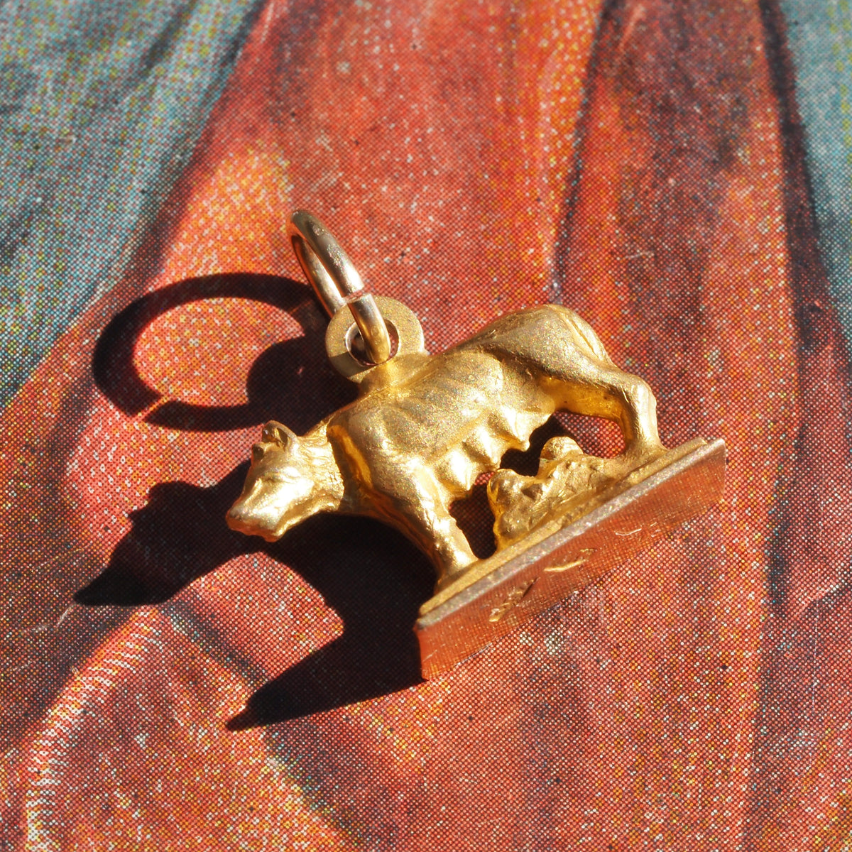 Vintage Italian 18k Gold Romulus and Remus Charm