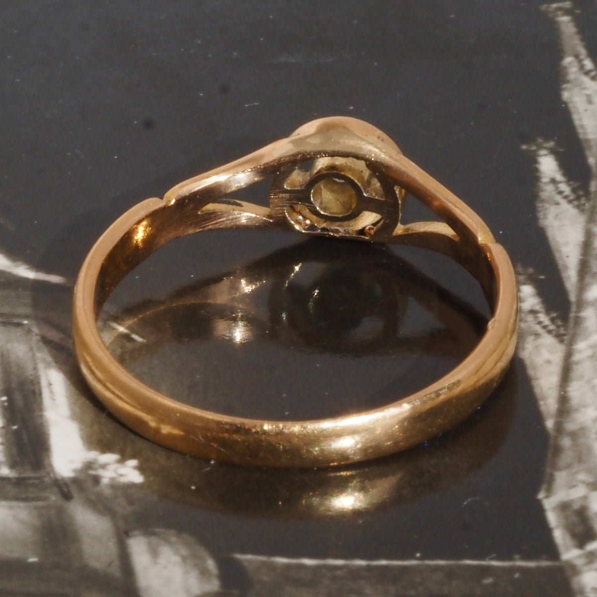 Antique c. 1900 English Bullseye Old Mine Cut Diamond 22k Gold and Platinum Ring