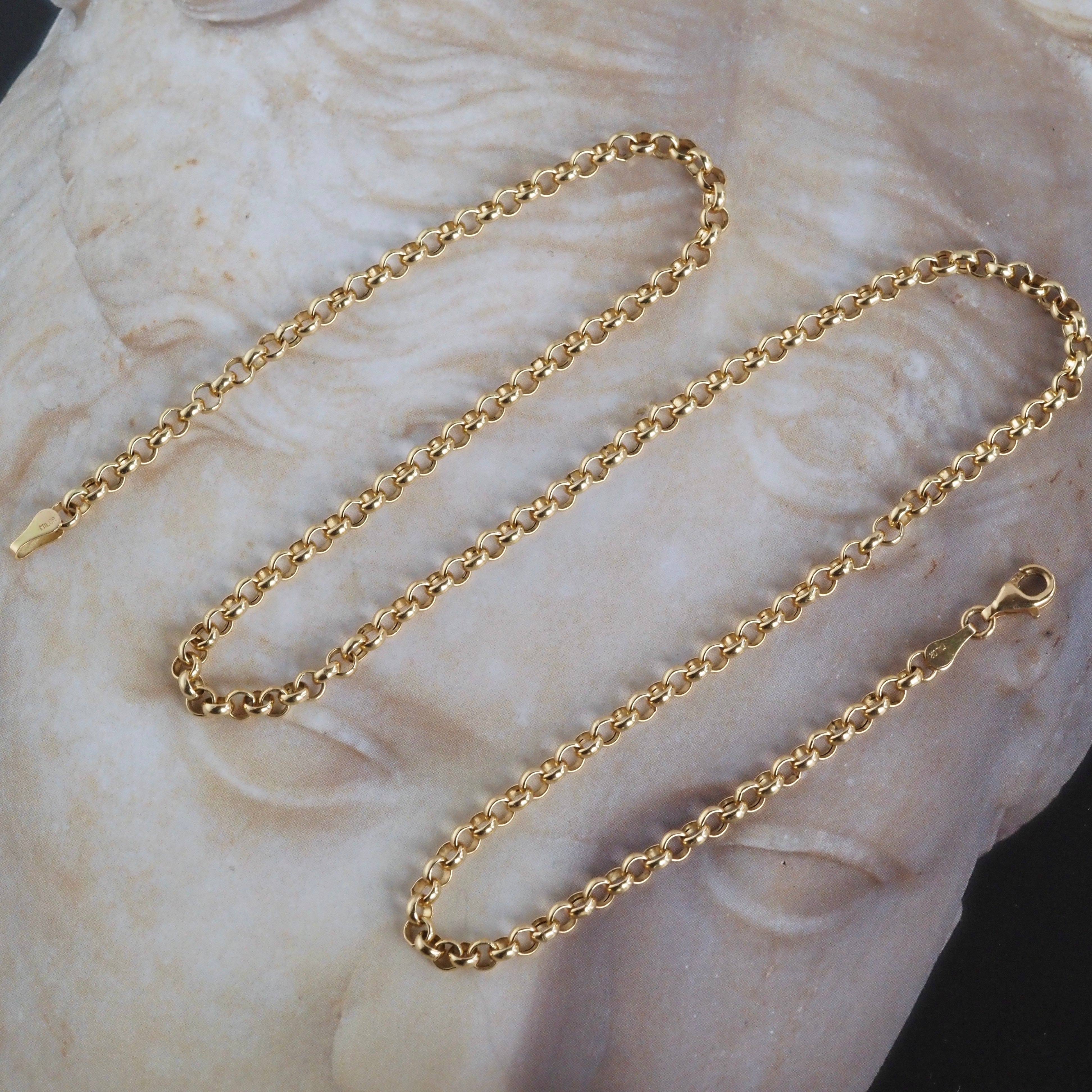 Vintage Italian 18k Gold Rolo Chain Necklace