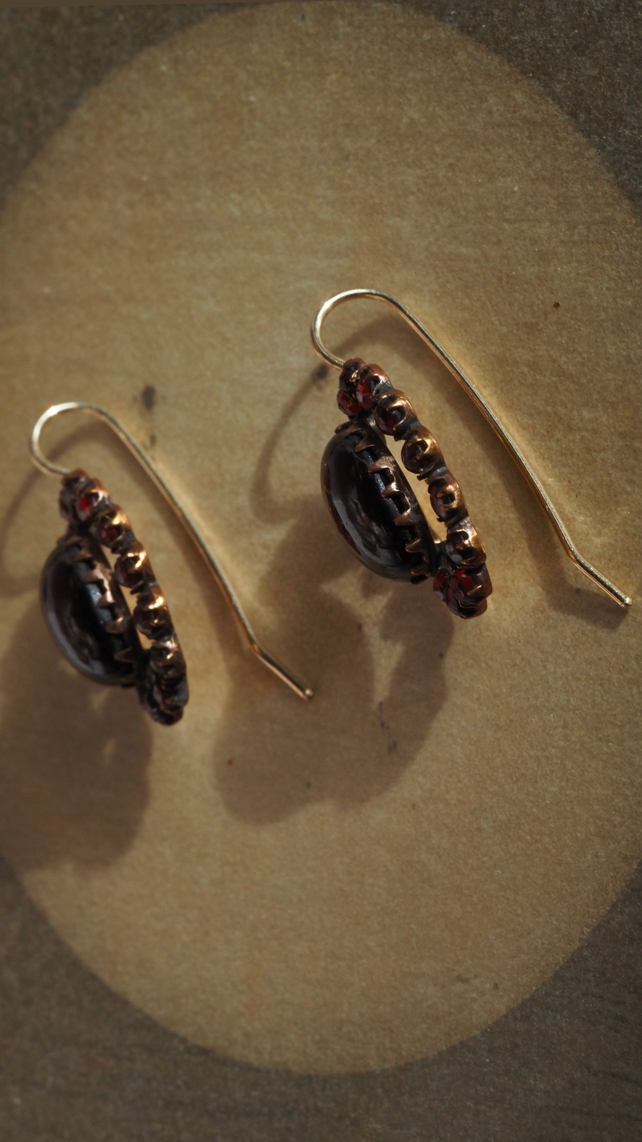 Antique Garnet 14k Gold Earrings